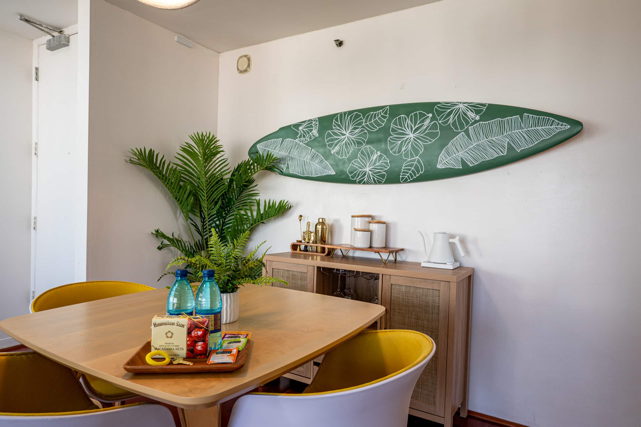 Newly Remodeled, Ocean Views, Free Parking - Image 15