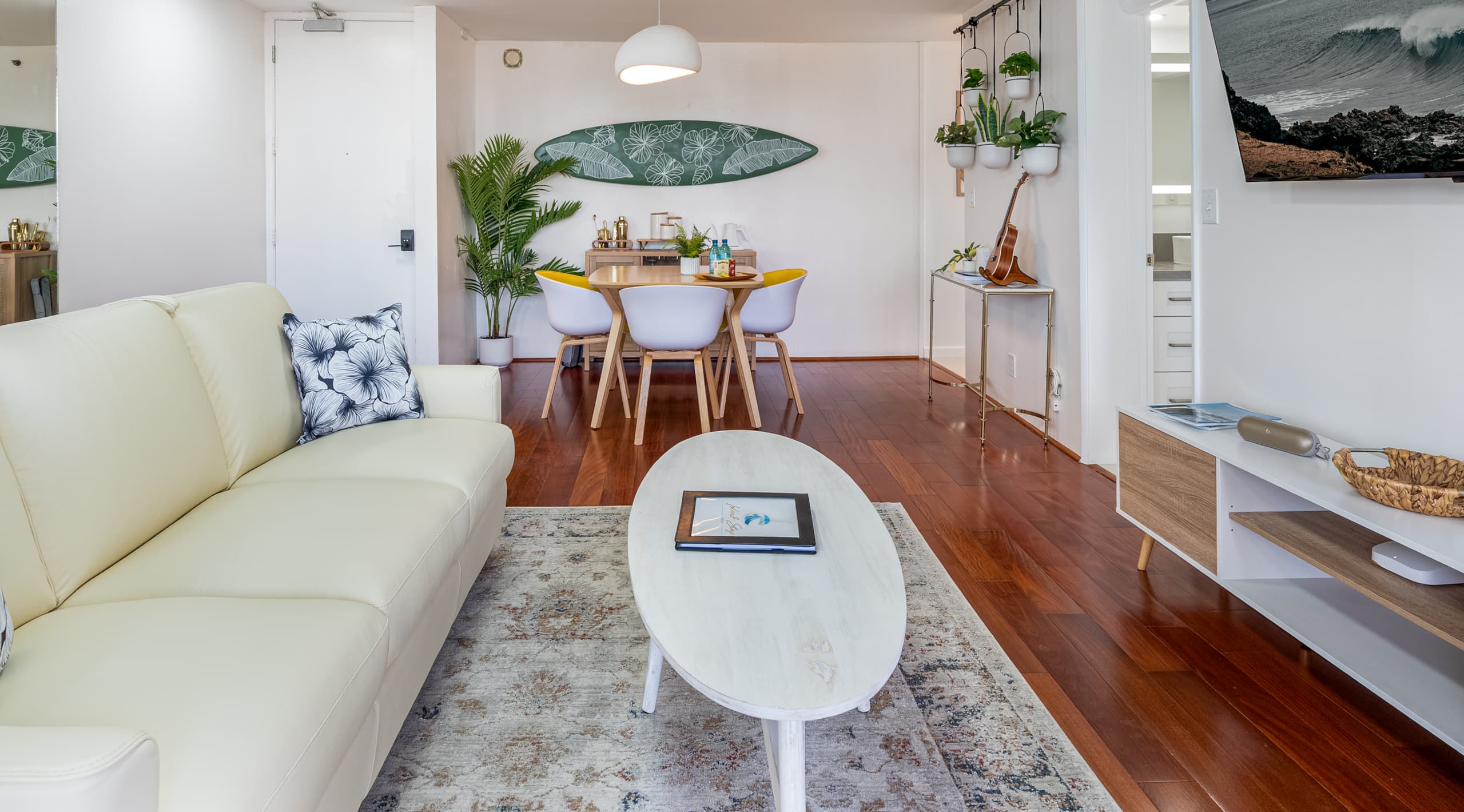 Newly Remodeled, Ocean Views, Free Parking - Image 4