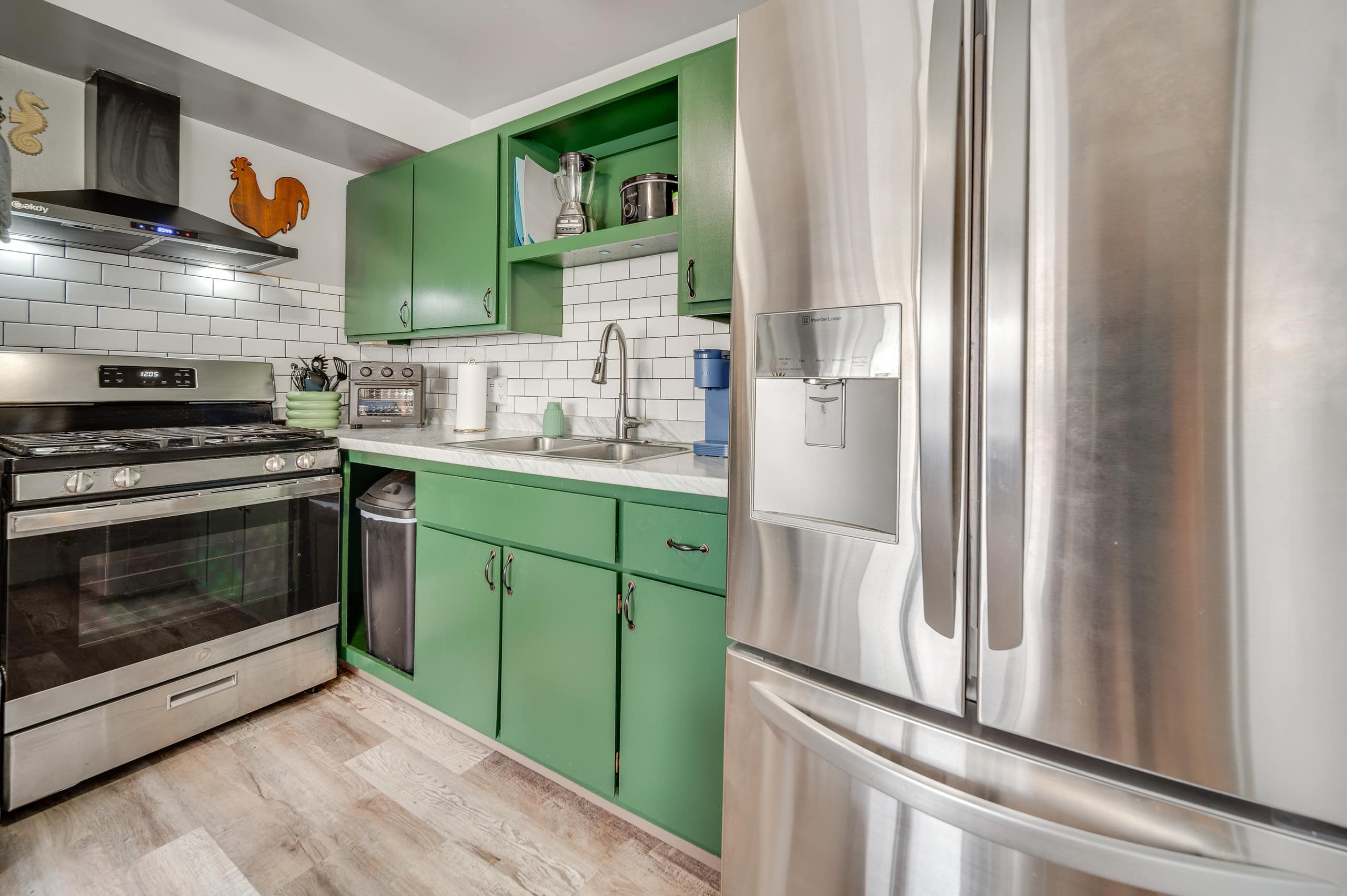 Condo in Hilo · ★4.77 · 2 bedrooms · 3 beds · 1 private bath - Image 9