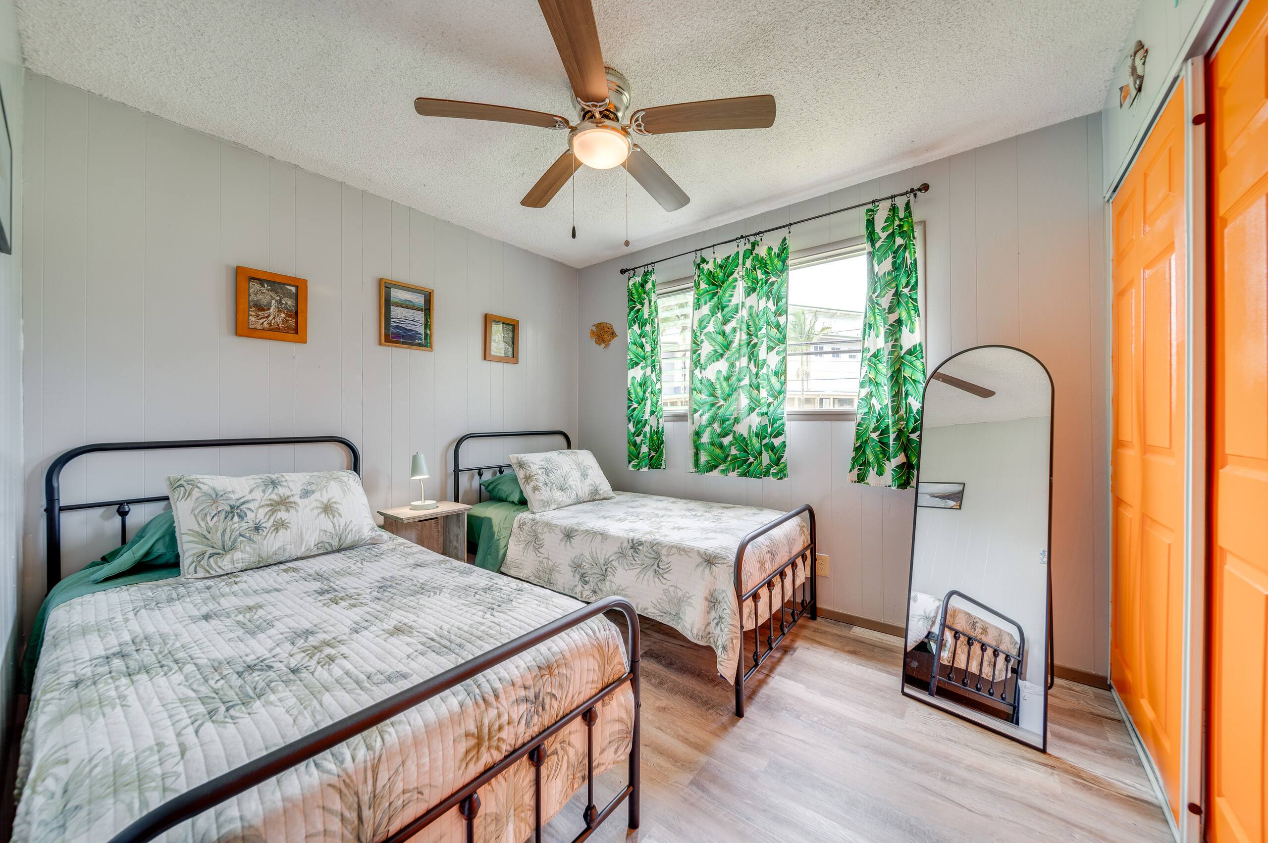 Condo in Hilo · ★4.77 · 2 bedrooms · 3 beds · 1 private bath - Image 16
