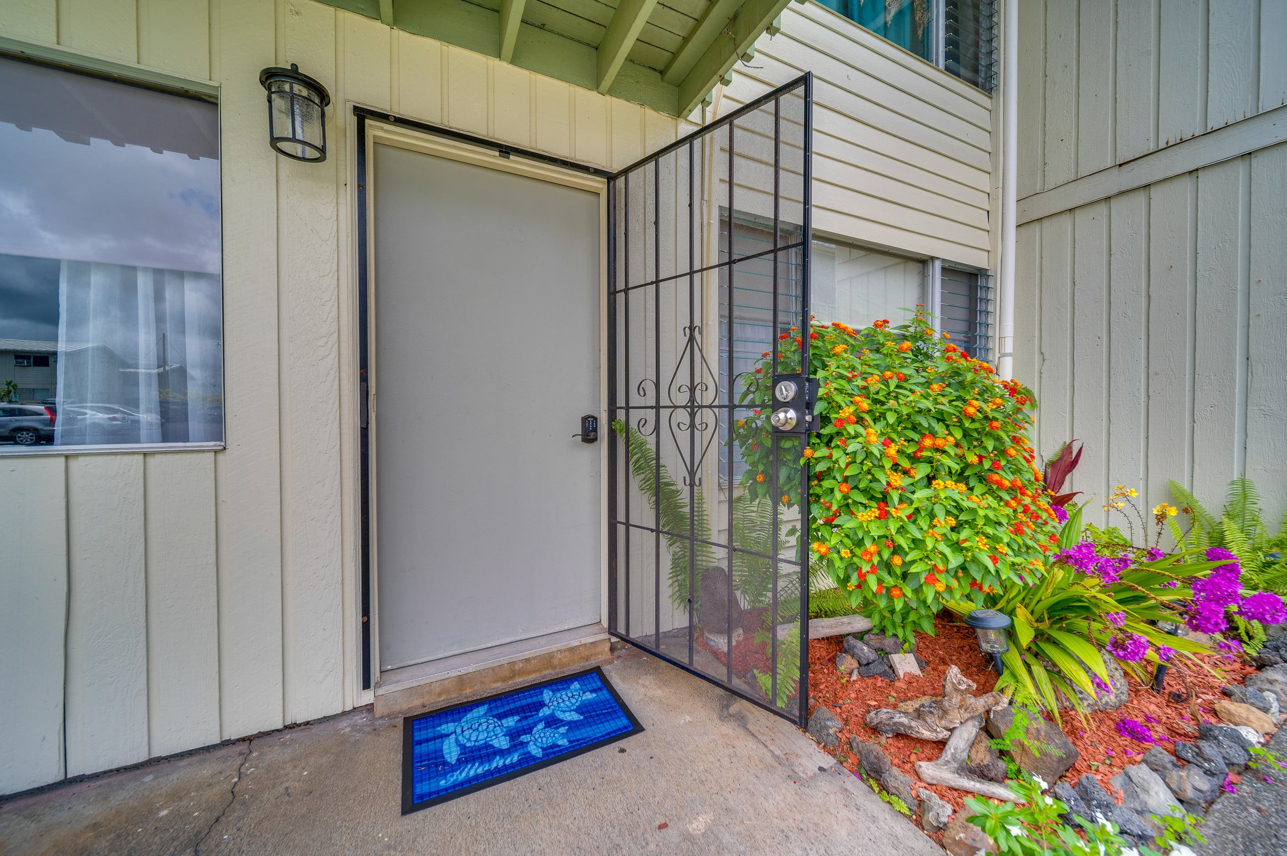 Condo in Hilo · ★4.77 · 2 bedrooms · 3 beds · 1 private bath - Image 19