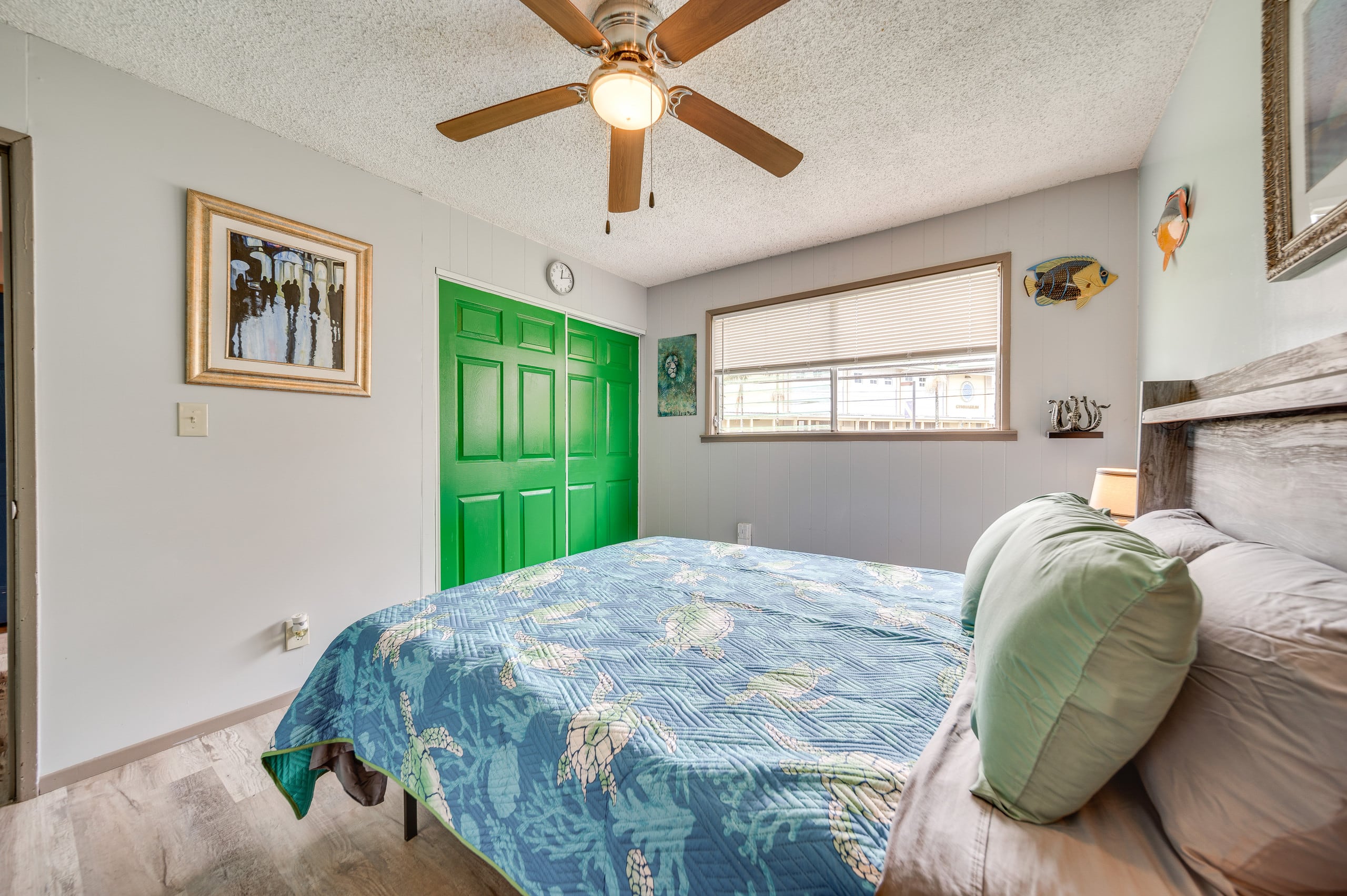 Condo in Hilo · ★4.77 · 2 bedrooms · 3 beds · 1 private bath - Image 13