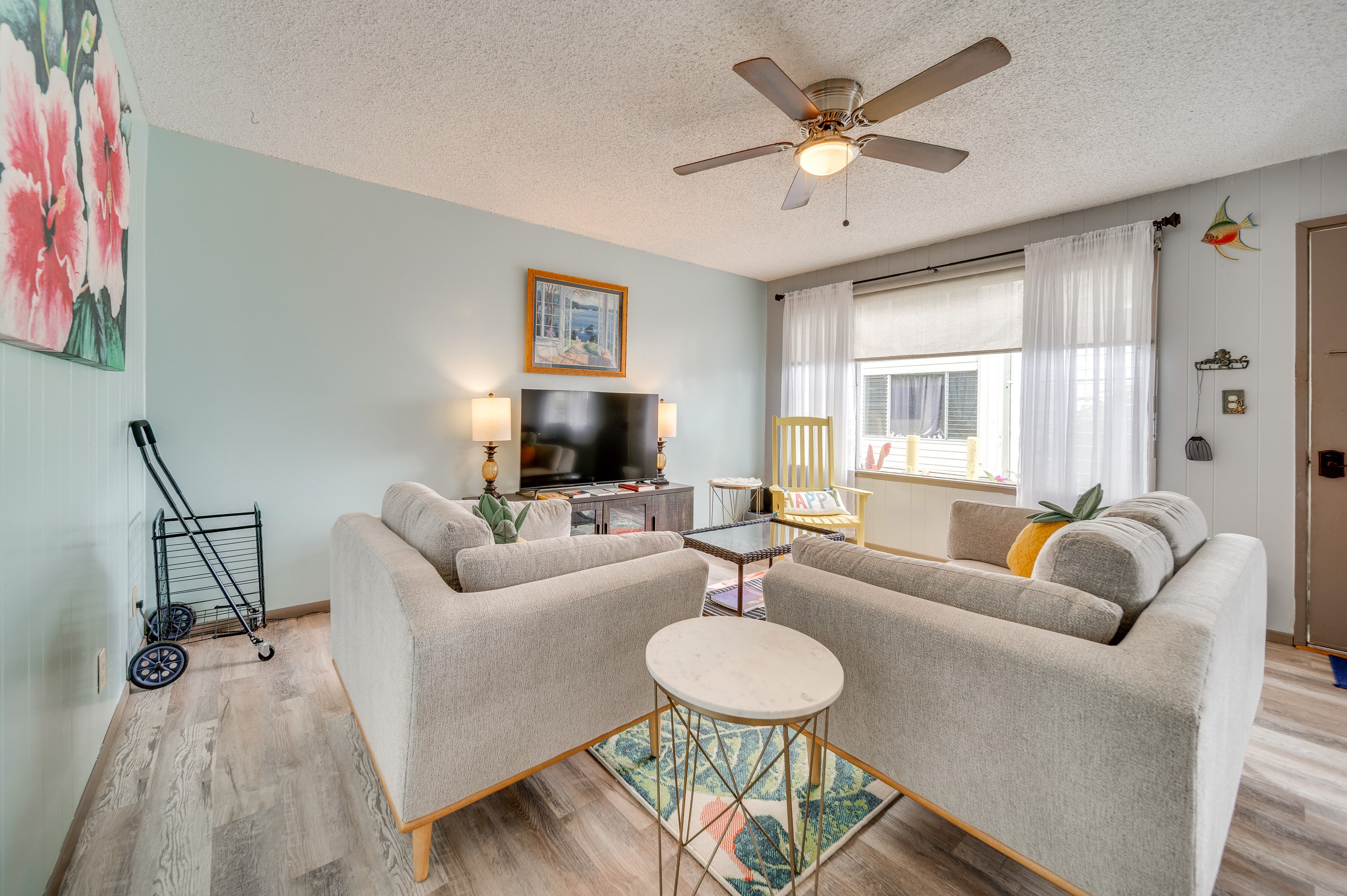Condo in Hilo · ★4.77 · 2 bedrooms · 3 beds · 1 private bath - Image 4