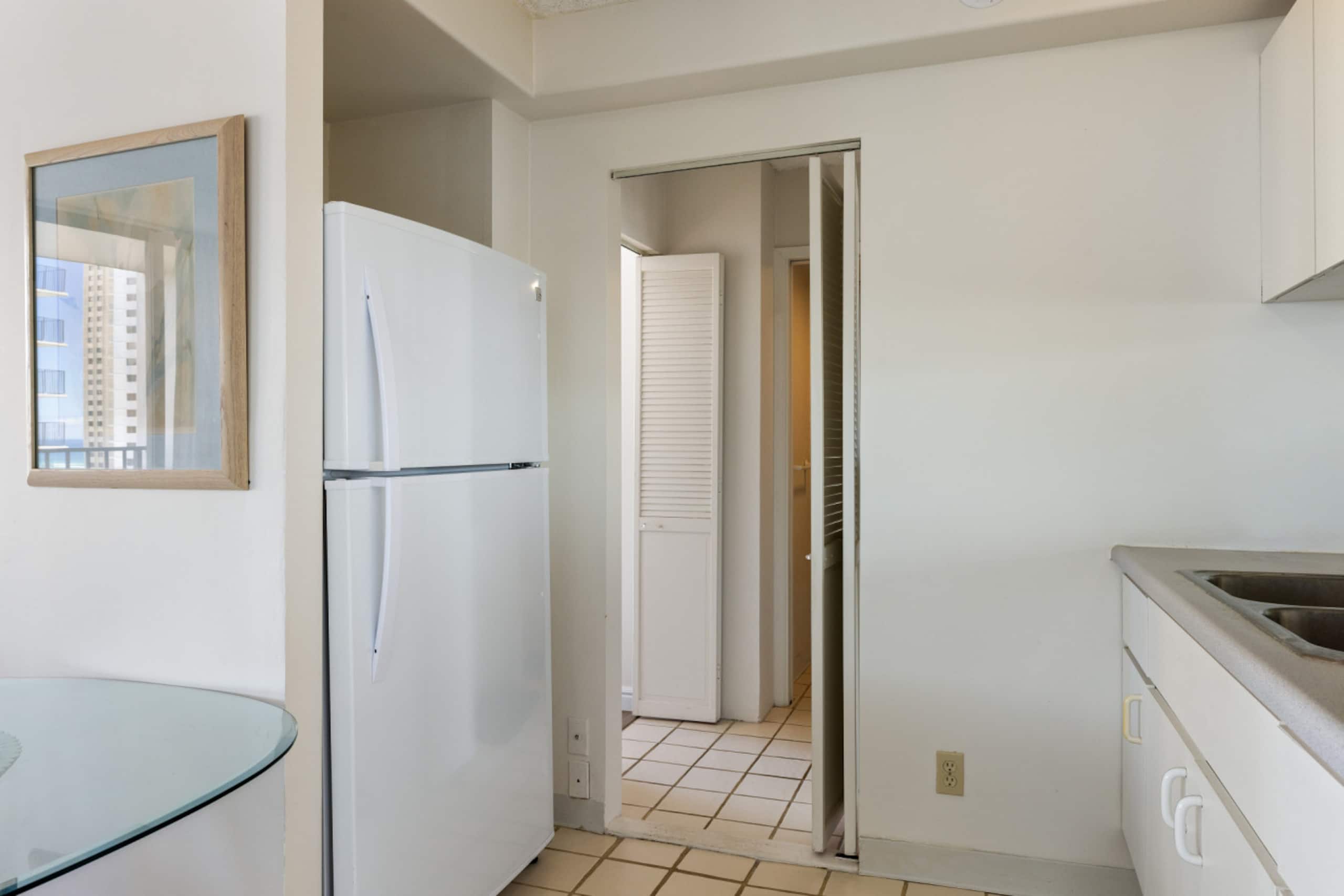 Condo in Honolulu · ★4.73 · 1 bedroom · 1 bed · 1 private bath - Image 13