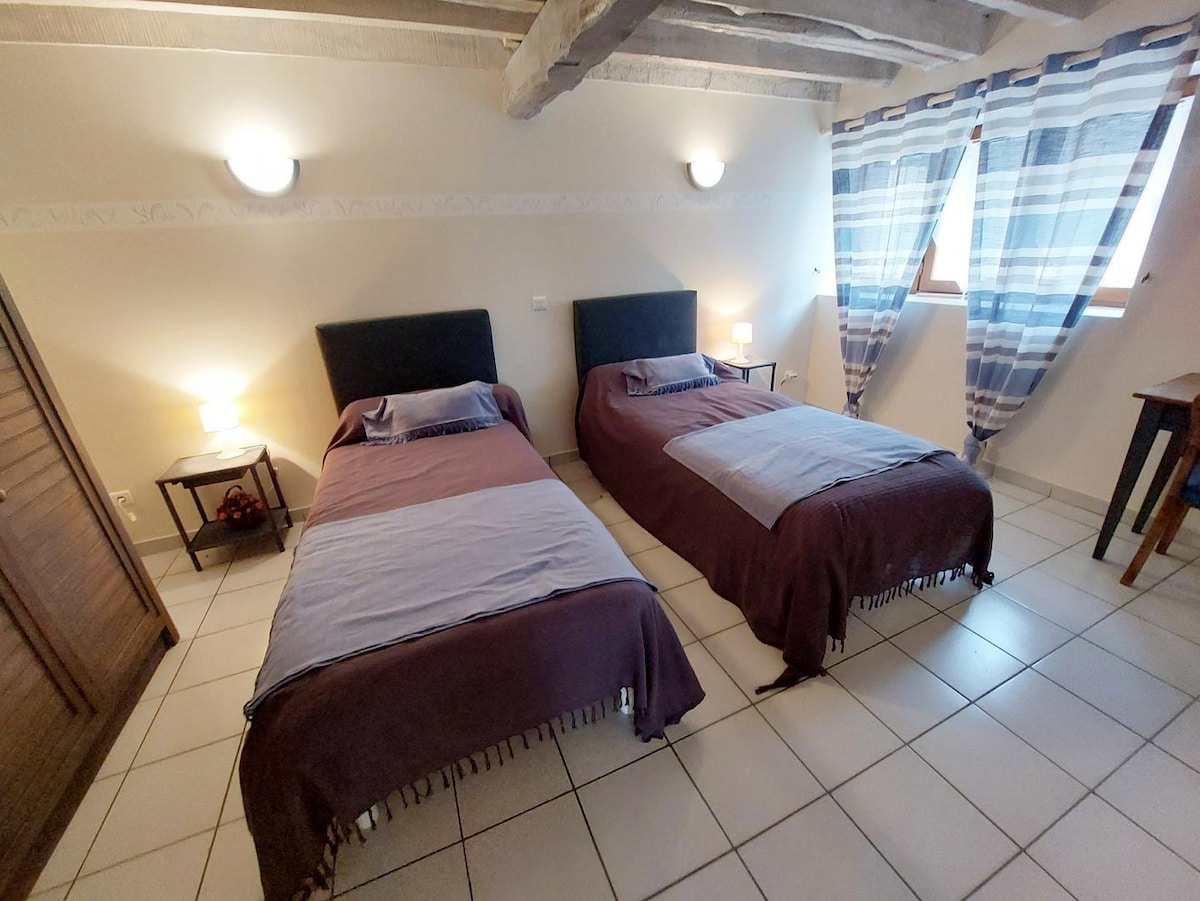 Gîte le Couvoir në dhomën e gjumit Sarlat 1