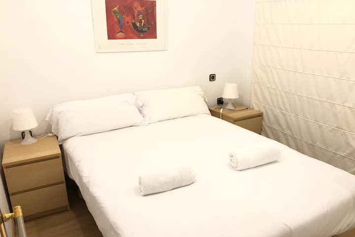 Nouveau Appartement à Sarria Près De Metro - Canyelles
