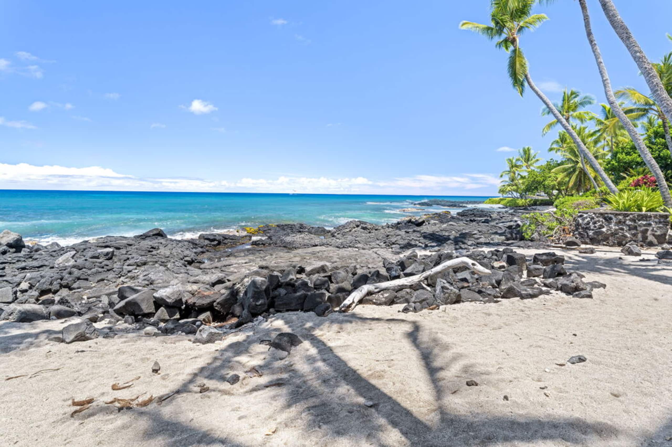 Villa in Kailua-Kona · ★5.0 · 3 bedrooms · 4 beds · 3 baths - Image 52