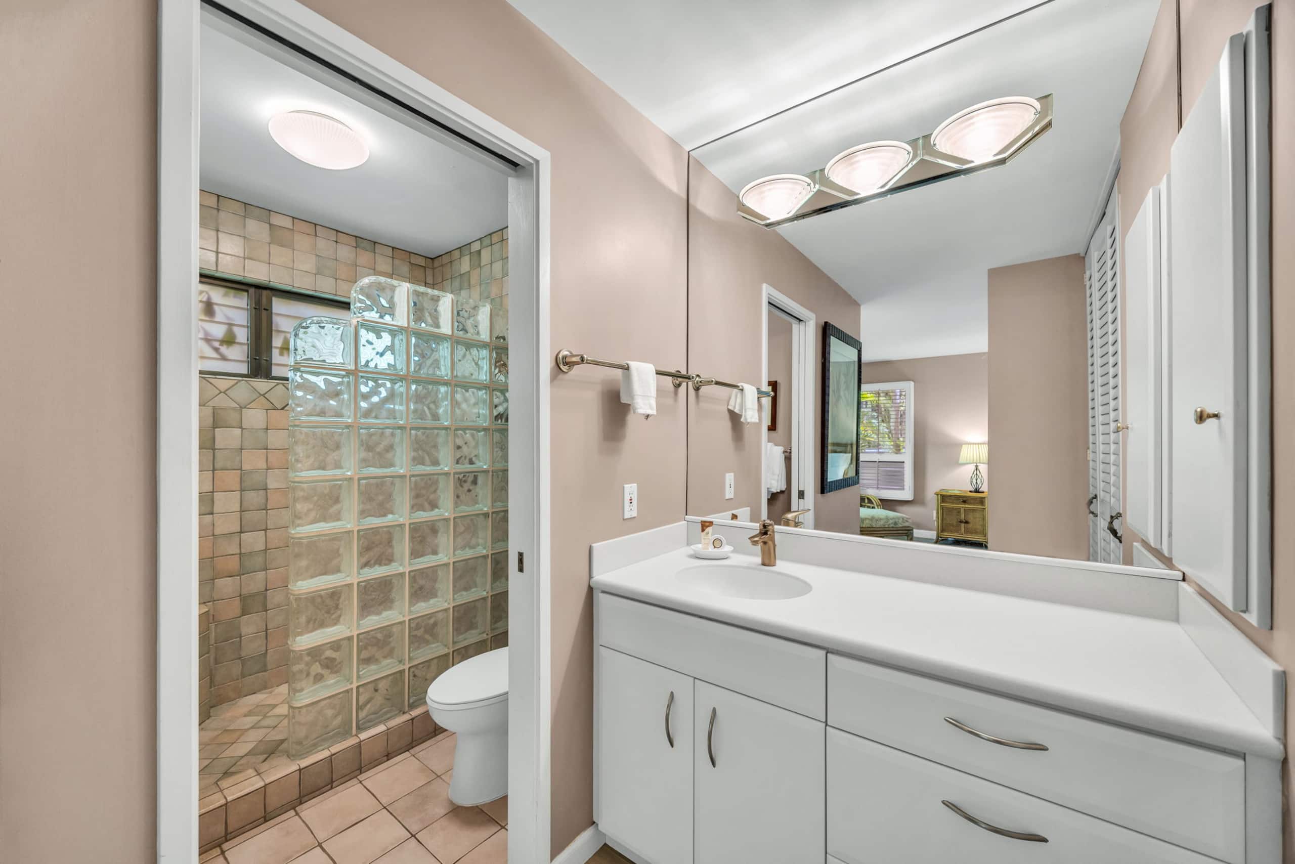 Condo in Kihei · ★4.5 · 1 bedroom · 2 baths - Image 31