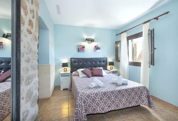 Villa Maria - Rustic Stay