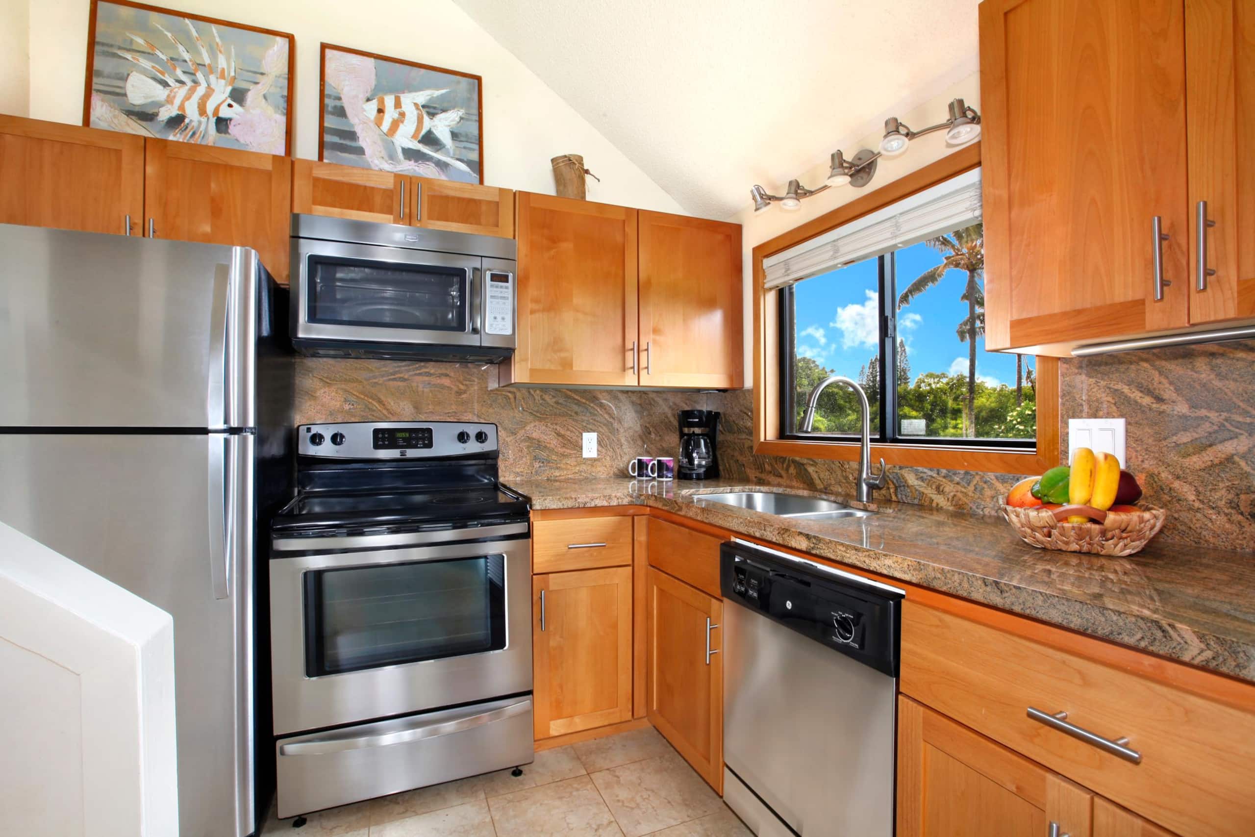 Condo in Princeville · ★4.5 · 1 bedroom · 1 bed · 2 baths - Image 3