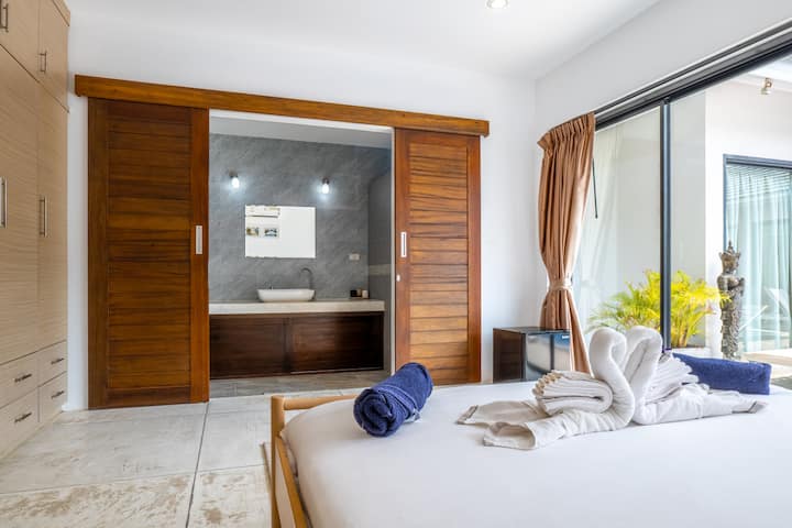 20250707-P1037102-HDR