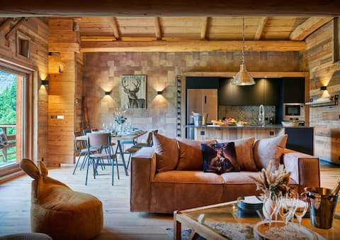 Renovated farmhouse for 10 with sauna