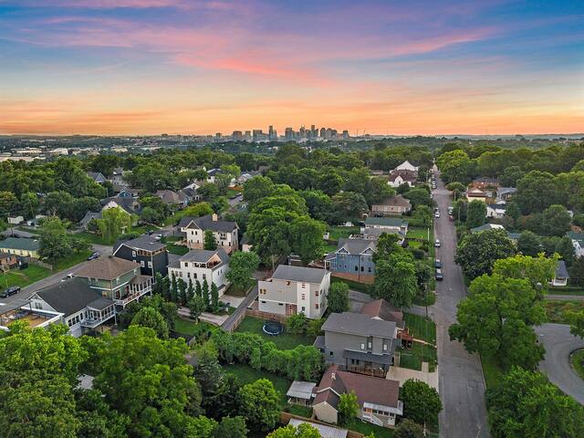 Modern East Nash Home w/ Golf Lounge & Patio gallery image 5
