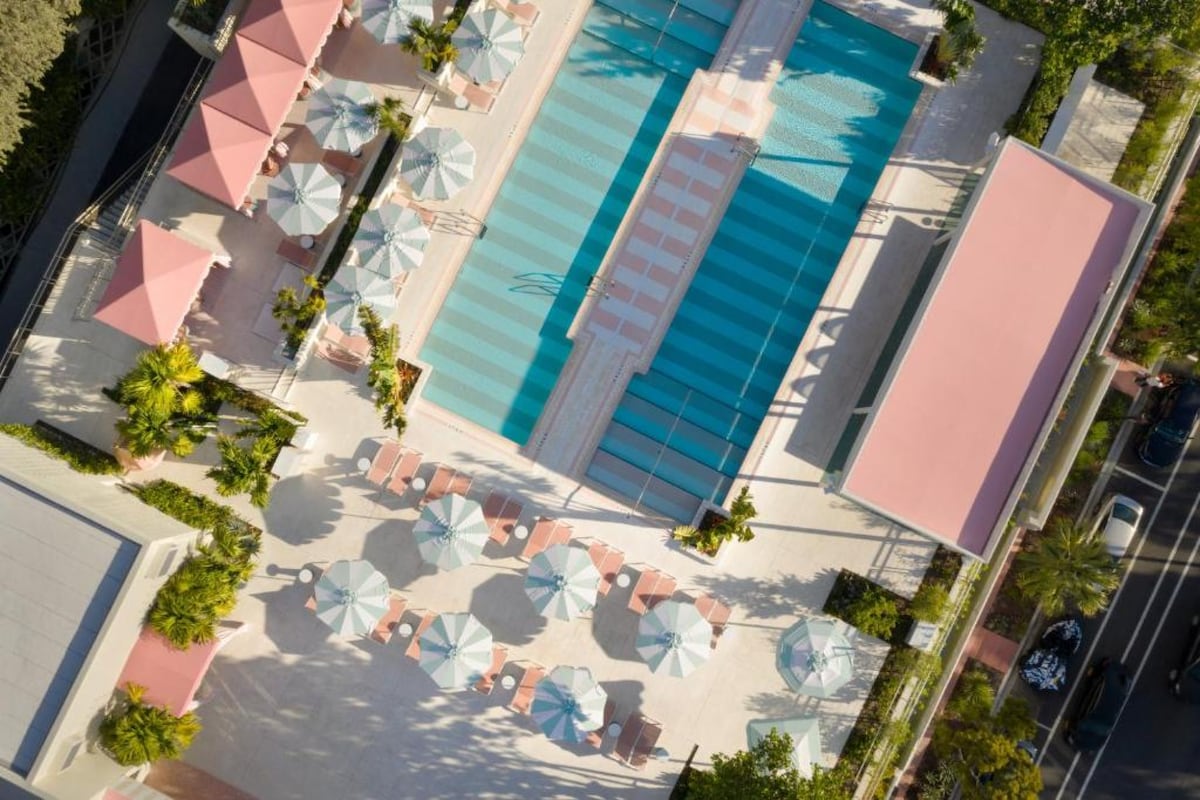 Prime Miami Beach Location + Beach Access + Pool