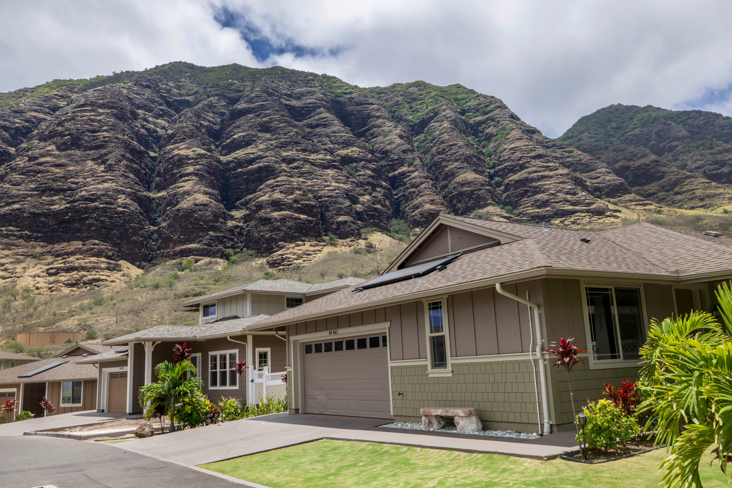 Home in Waianae · ★5.0 · 7 bedrooms · 12 beds · 5.5 private baths - Image 94