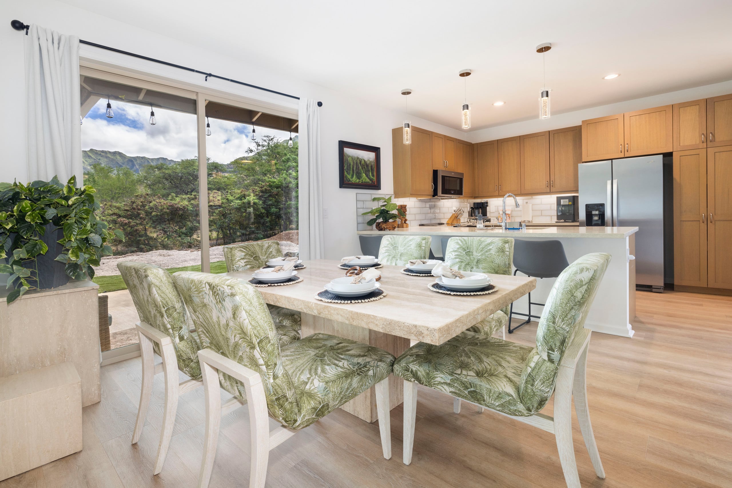Home in Waianae · ★5.0 · 7 bedrooms · 12 beds · 5.5 private baths - Image 50