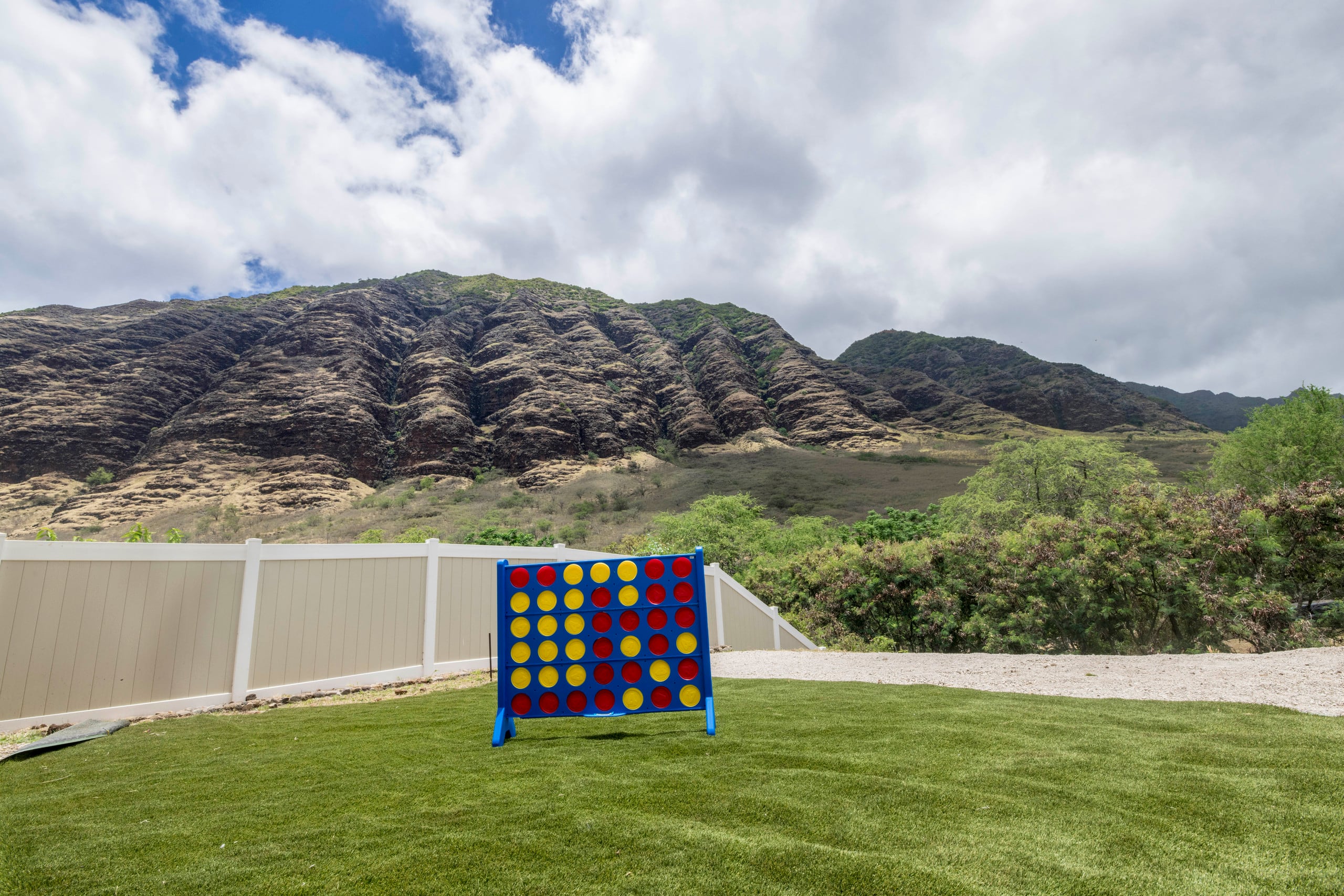 Home in Waianae · ★5.0 · 7 bedrooms · 12 beds · 5.5 private baths - Image 90