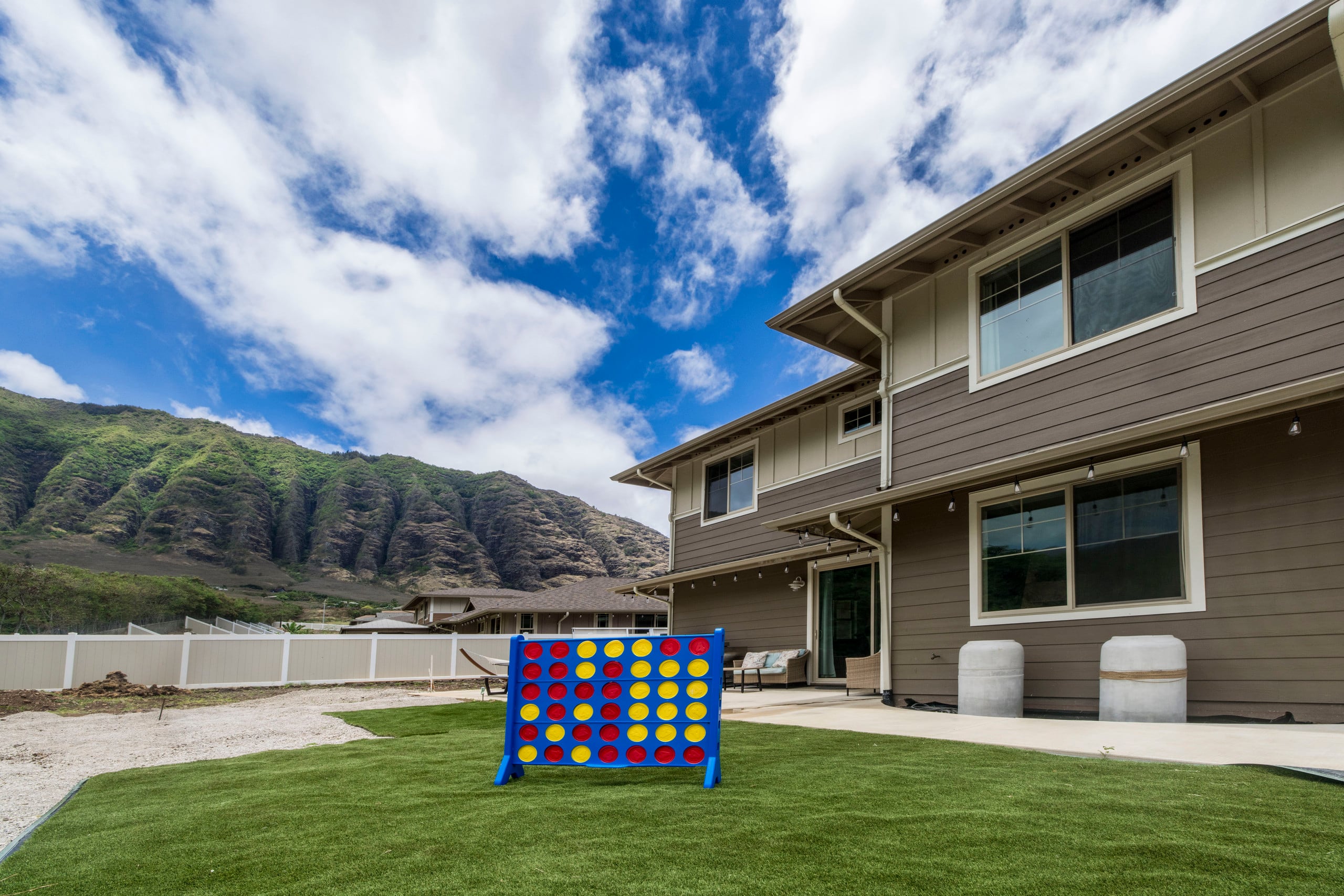 Home in Waianae · ★5.0 · 7 bedrooms · 12 beds · 5.5 private baths - Image 91