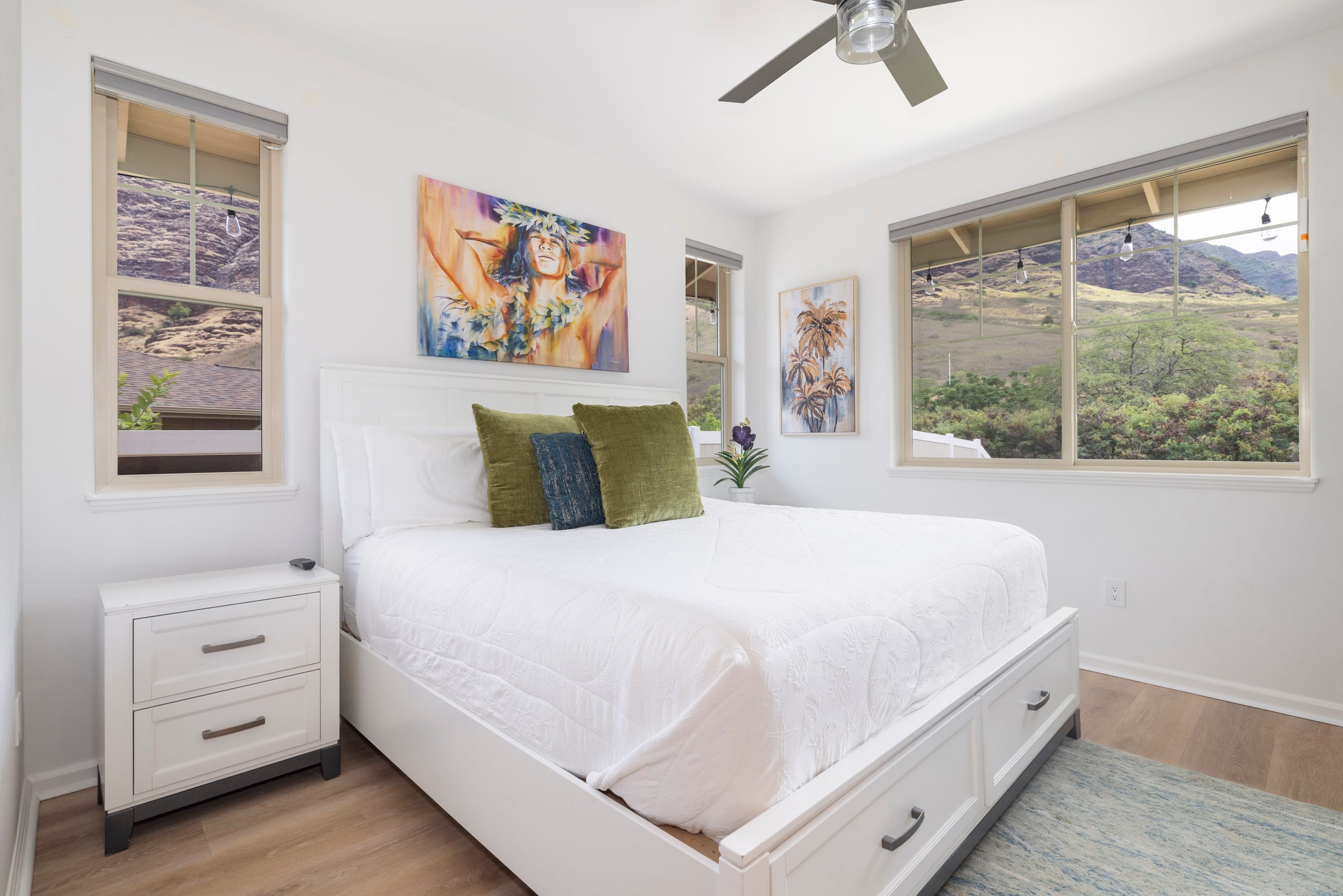 Home in Waianae · ★5.0 · 7 bedrooms · 12 beds · 5.5 private baths - Image 49