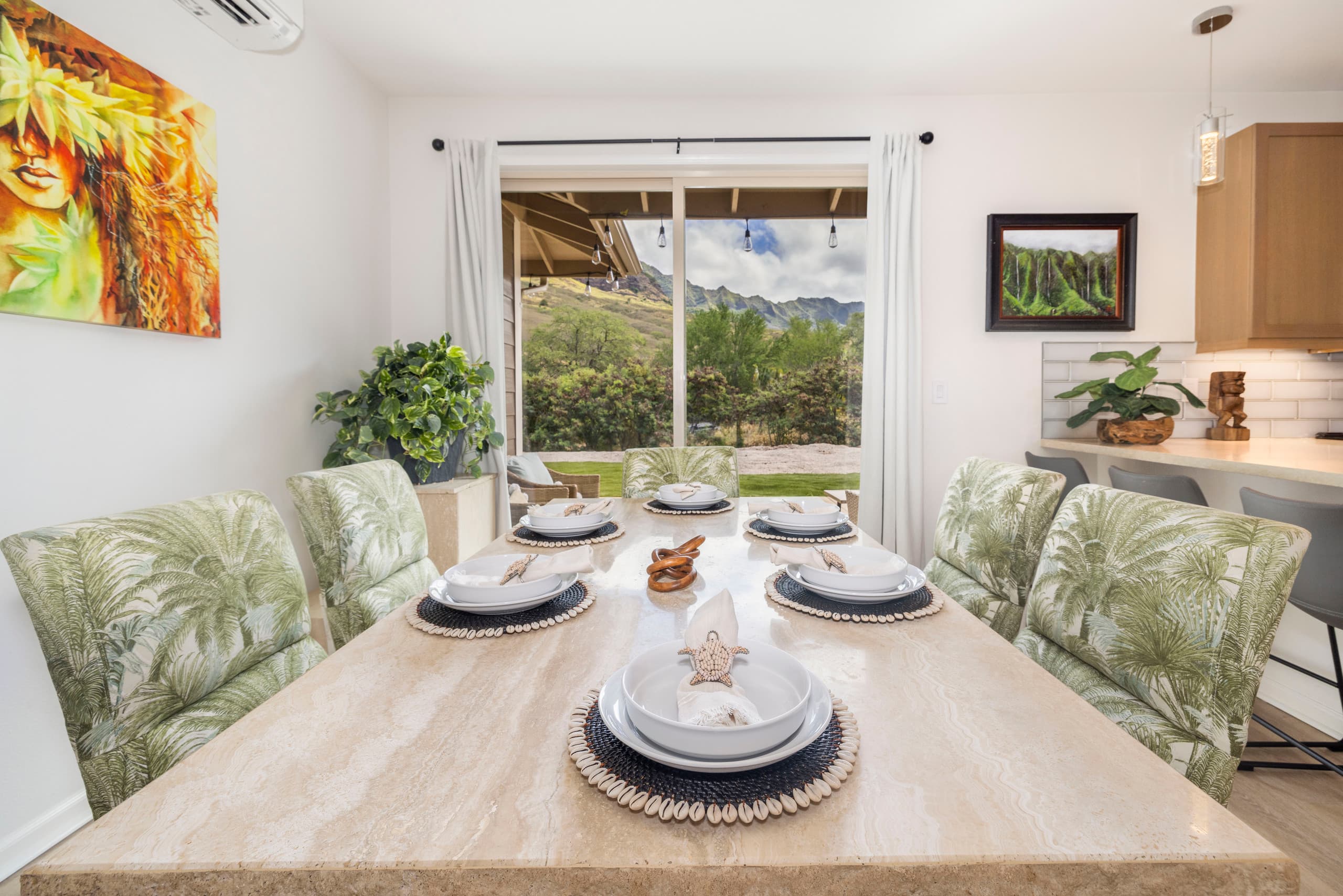 Home in Waianae · ★5.0 · 7 bedrooms · 12 beds · 5.5 private baths - Image 55