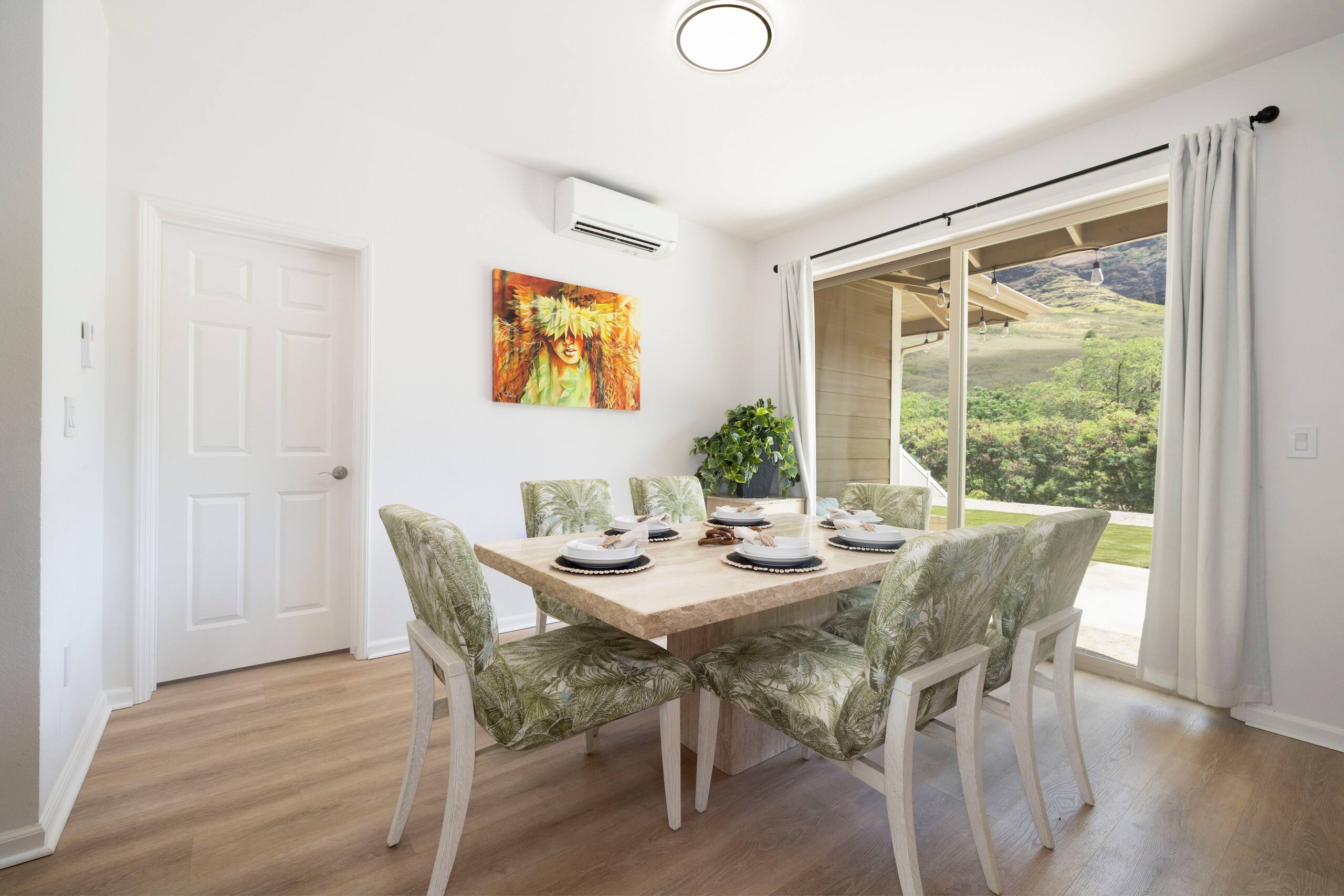 Home in Waianae · ★5.0 · 7 bedrooms · 12 beds · 5.5 private baths - Image 52