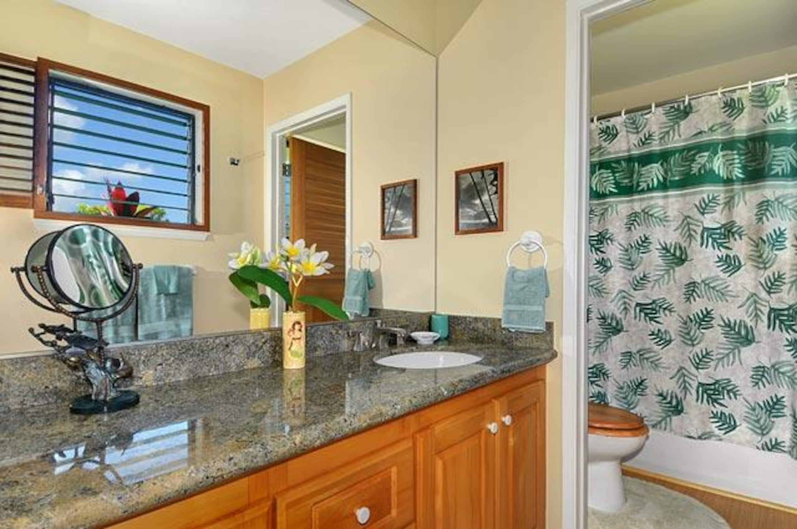Home in Princeville · ★5.0 · 1 bedroom · 1 bed · 2.5 baths - Image 6