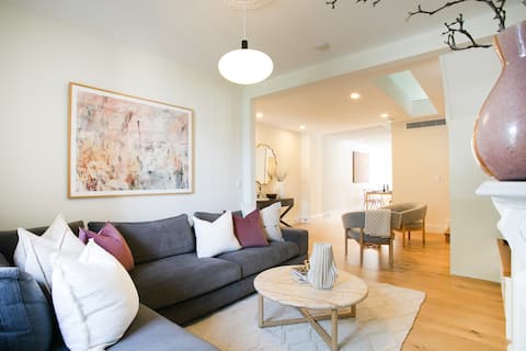 Top performing Airbnb: Luxury 3BR Home - Rooftop, Garden, Office, BBQ in Darlinghurst