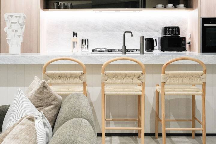 Level 56 – CBD’s Most Luxurious Apt – 5 Star Exp gallery image 4