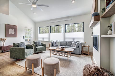 Top performing Airbnb: Summer Escape | Trailside + Firepit | Sleeps 6 in Fairplay