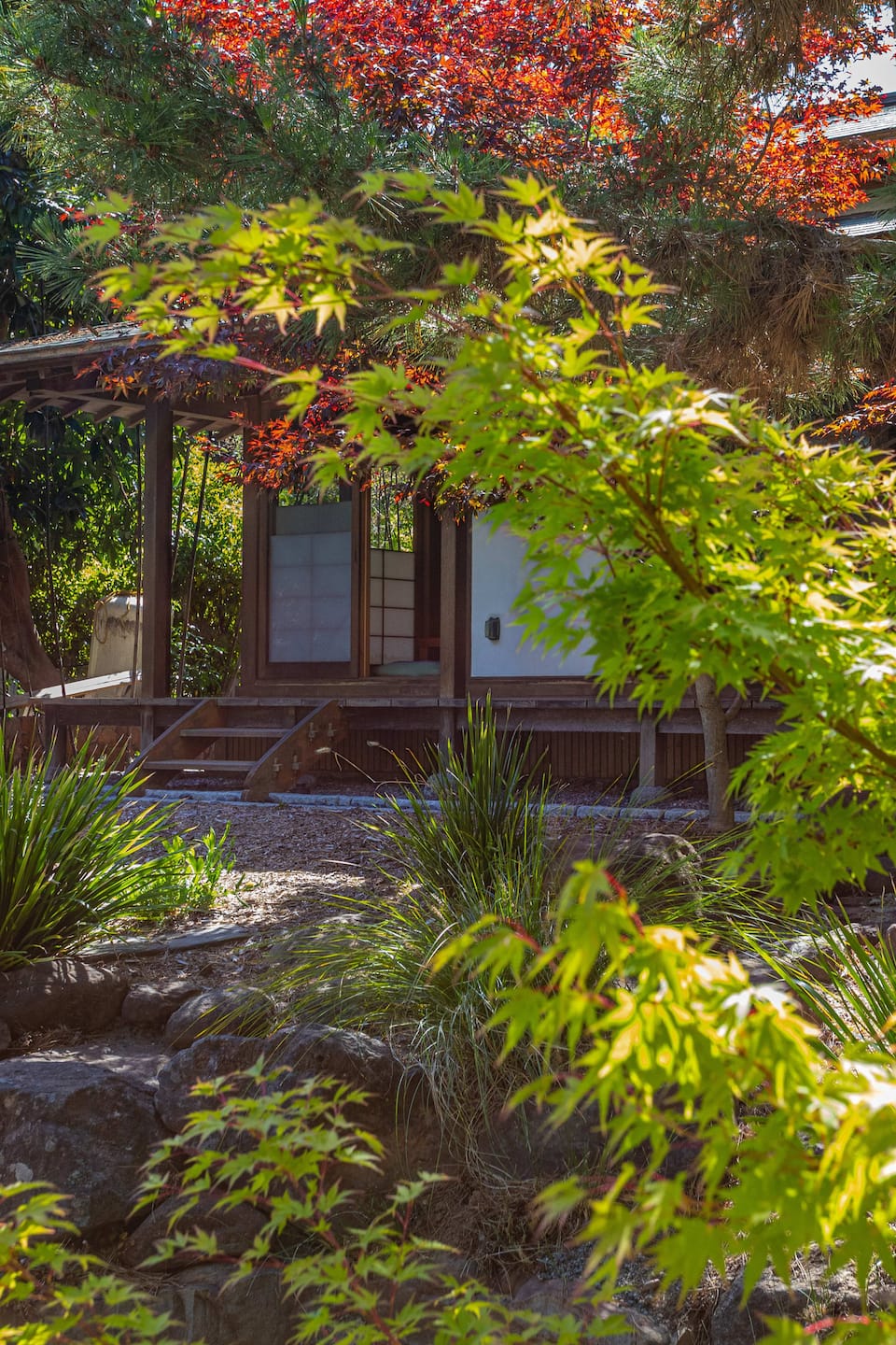 A Craftsman house on ten acres with a Japanese teahouse, Sebastopol, California, United States, photo 5 of 10