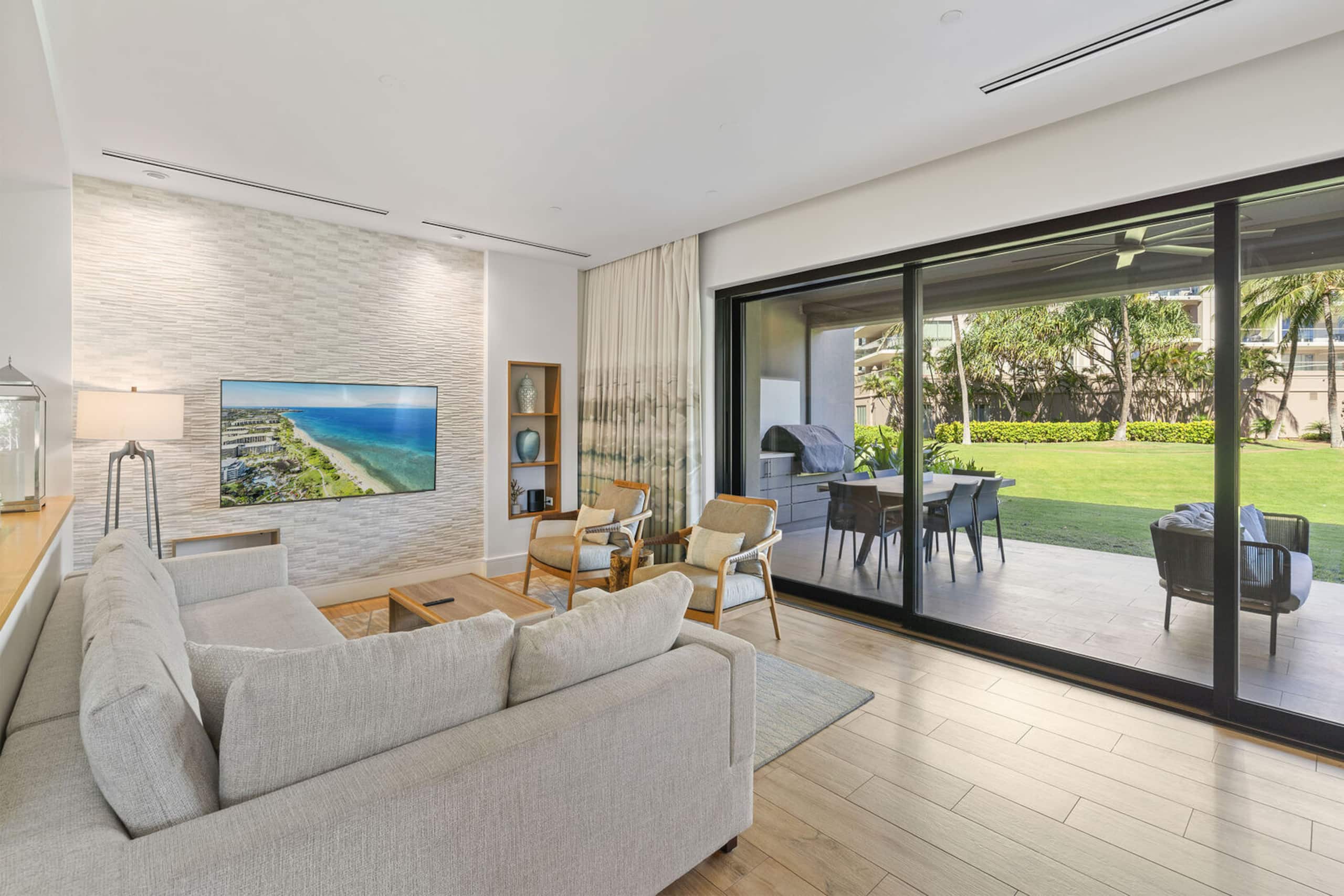 Condo in Lahaina · ★5.0 · 3 bedrooms · 5 beds · 3 baths - Image 3