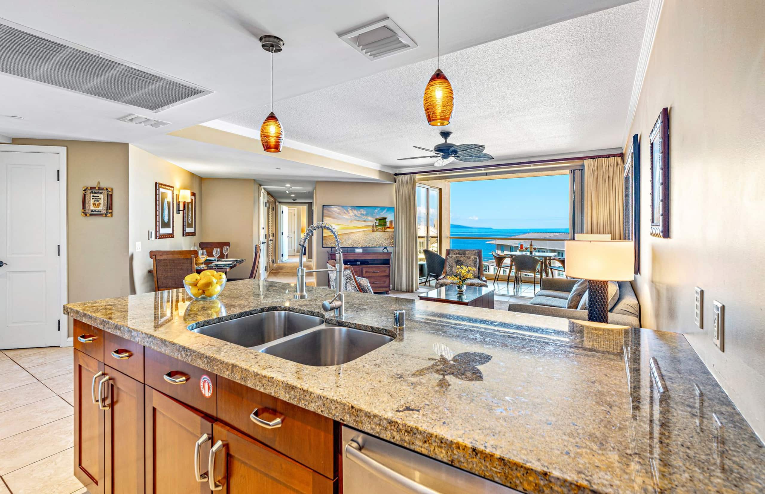 Condo in Lahaina · ★4.96 · 2 bedrooms · 3 beds · 2 baths - Image 3