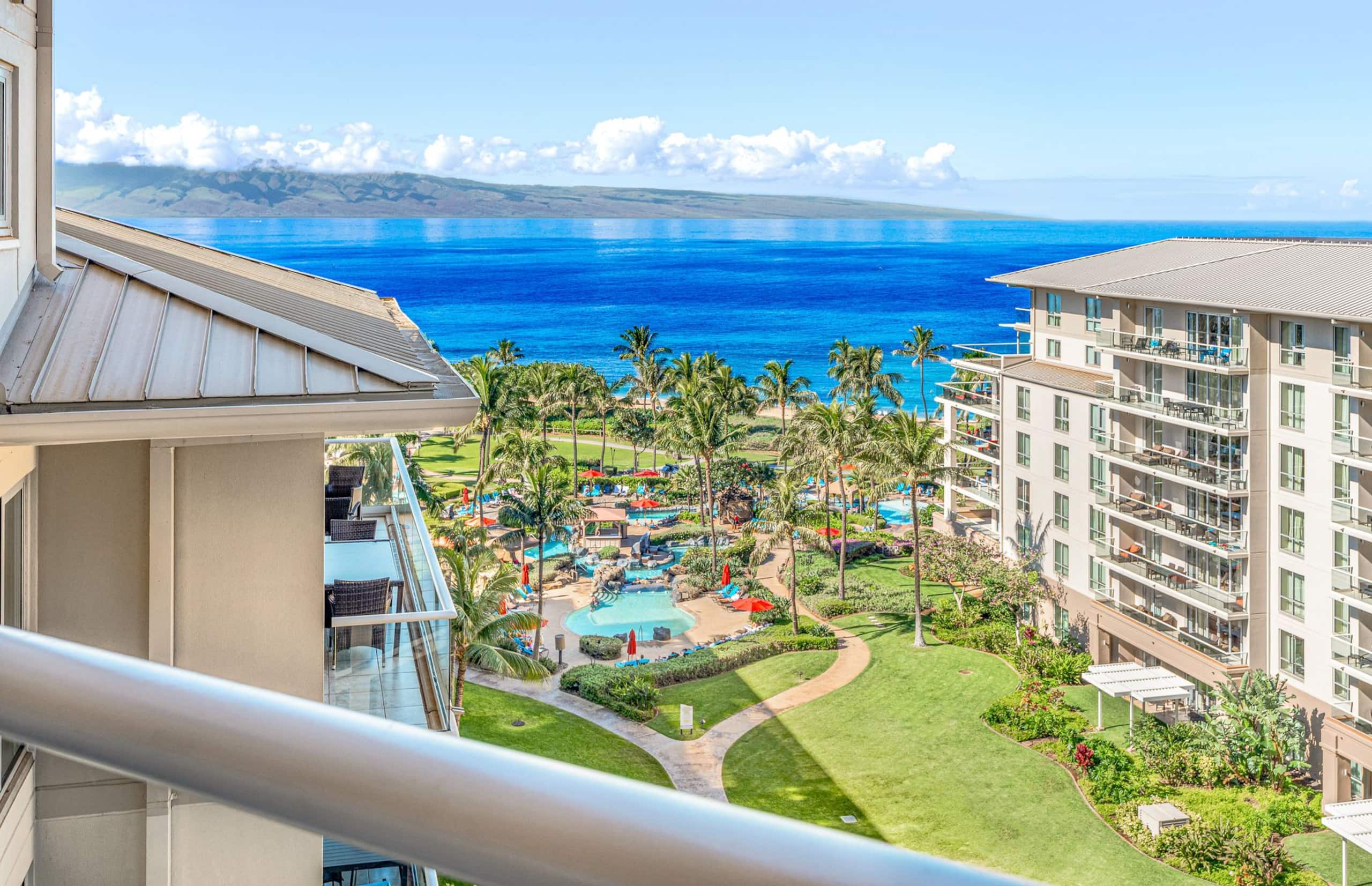 Condo in Lahaina · ★4.96 · 2 bedrooms · 3 beds · 2 baths - Image 1