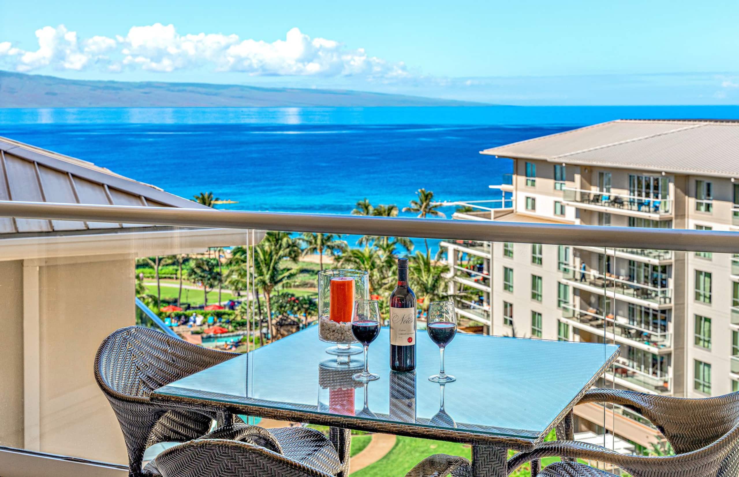 Condo in Lahaina · ★4.96 · 2 bedrooms · 3 beds · 2 baths - Image 12