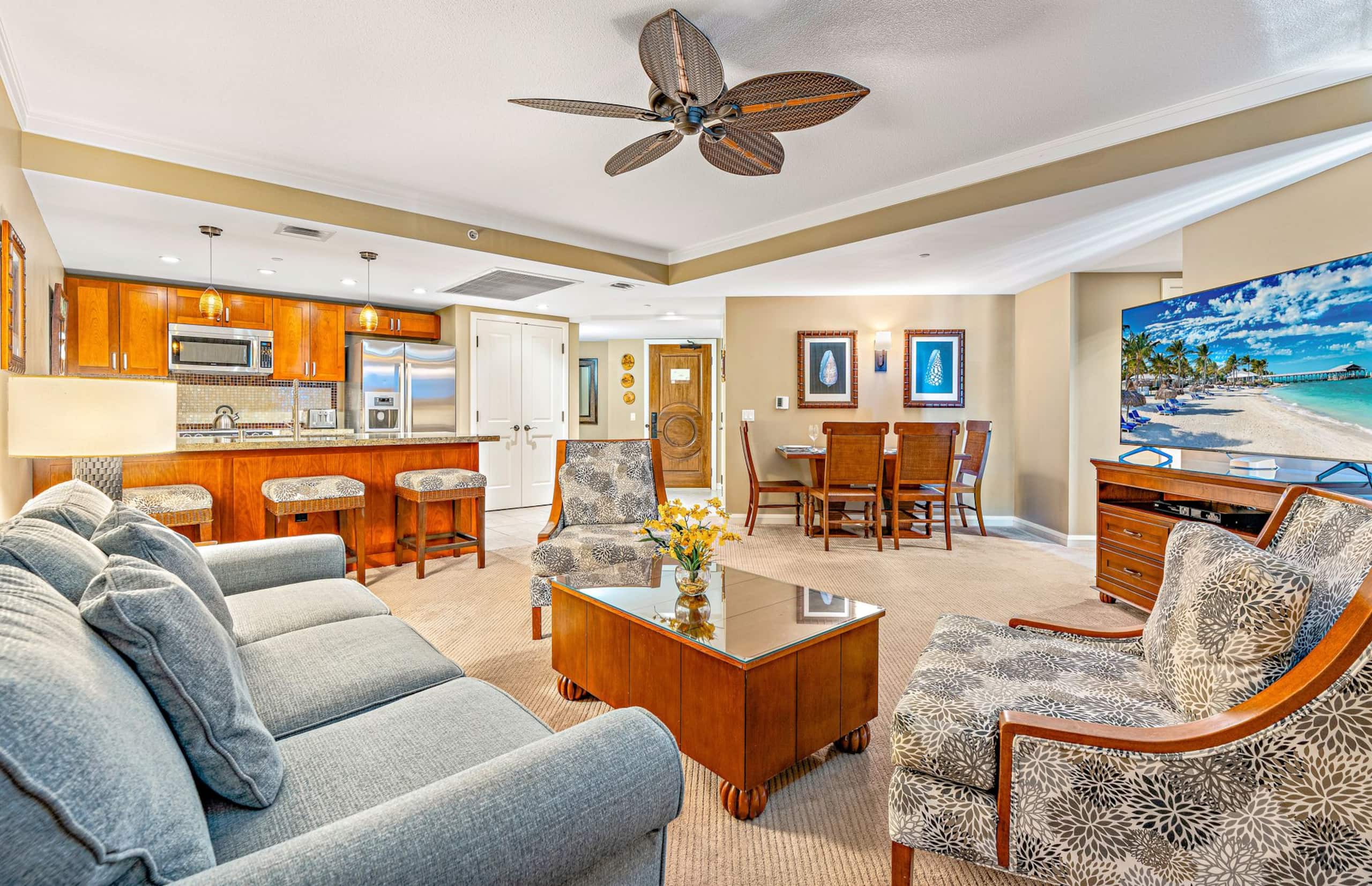 Condo in Lahaina · ★4.96 · 2 bedrooms · 3 beds · 2 baths - Image 10