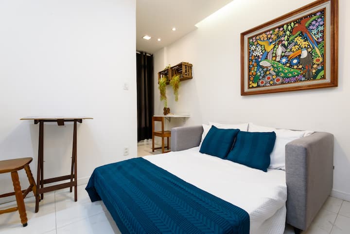 Cómodo sofá cama para un máximo de 2 huéspedes.