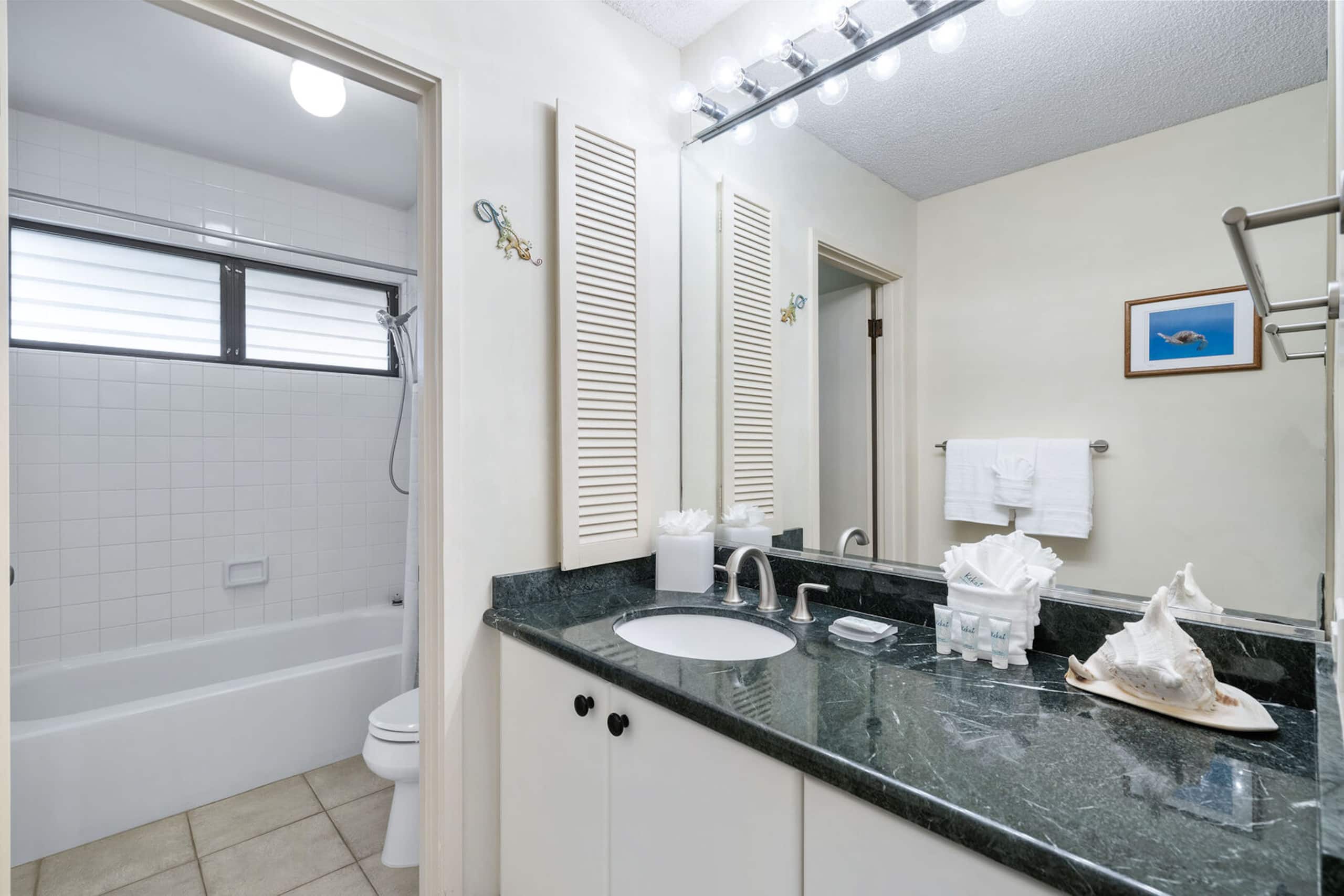 Condo in Kihei · ★4.67 · 1 bedroom · 2 beds · 2 private baths - Image 24