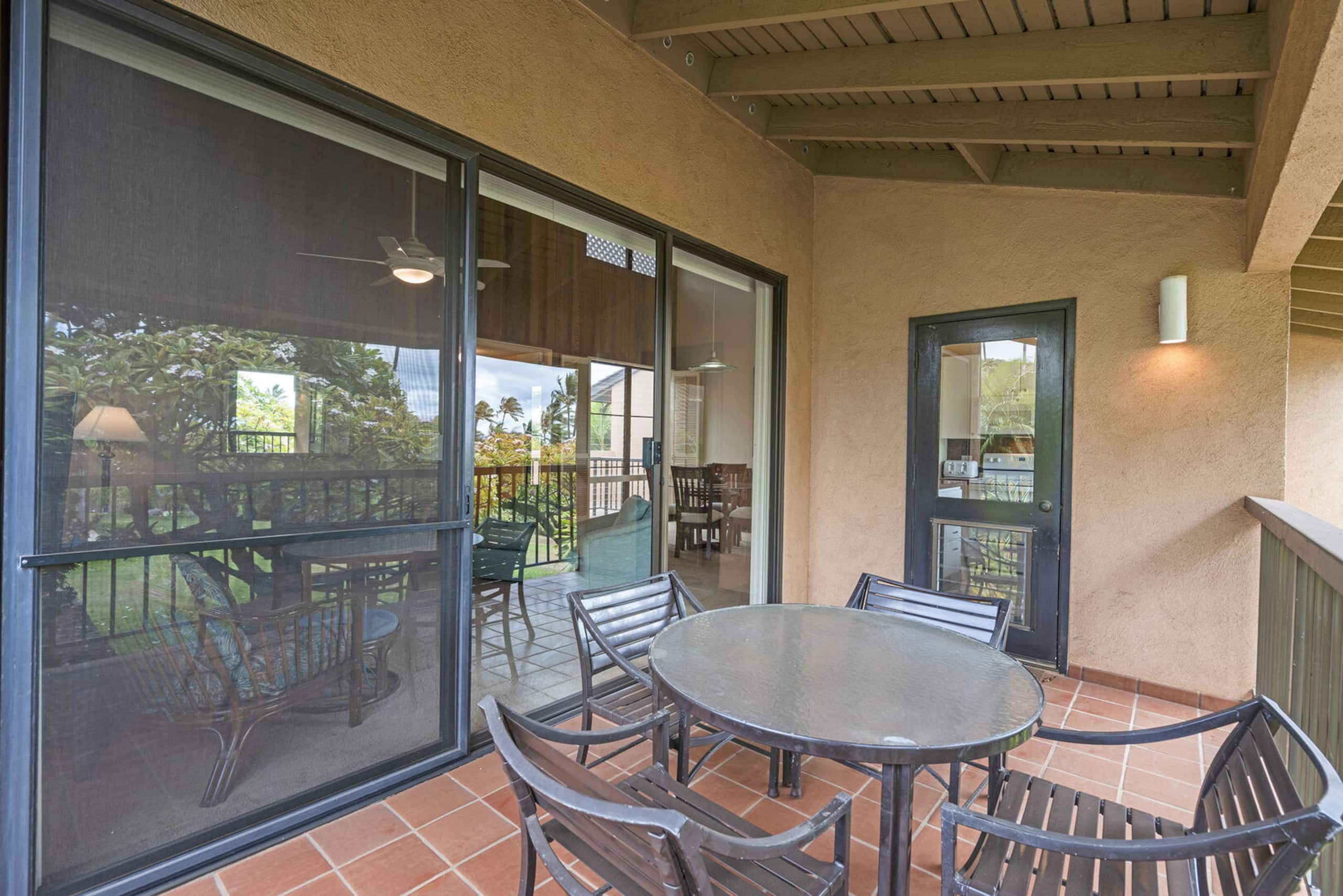 Condo in Kihei · ★4.67 · 1 bedroom · 2 beds · 2 private baths - Image 9