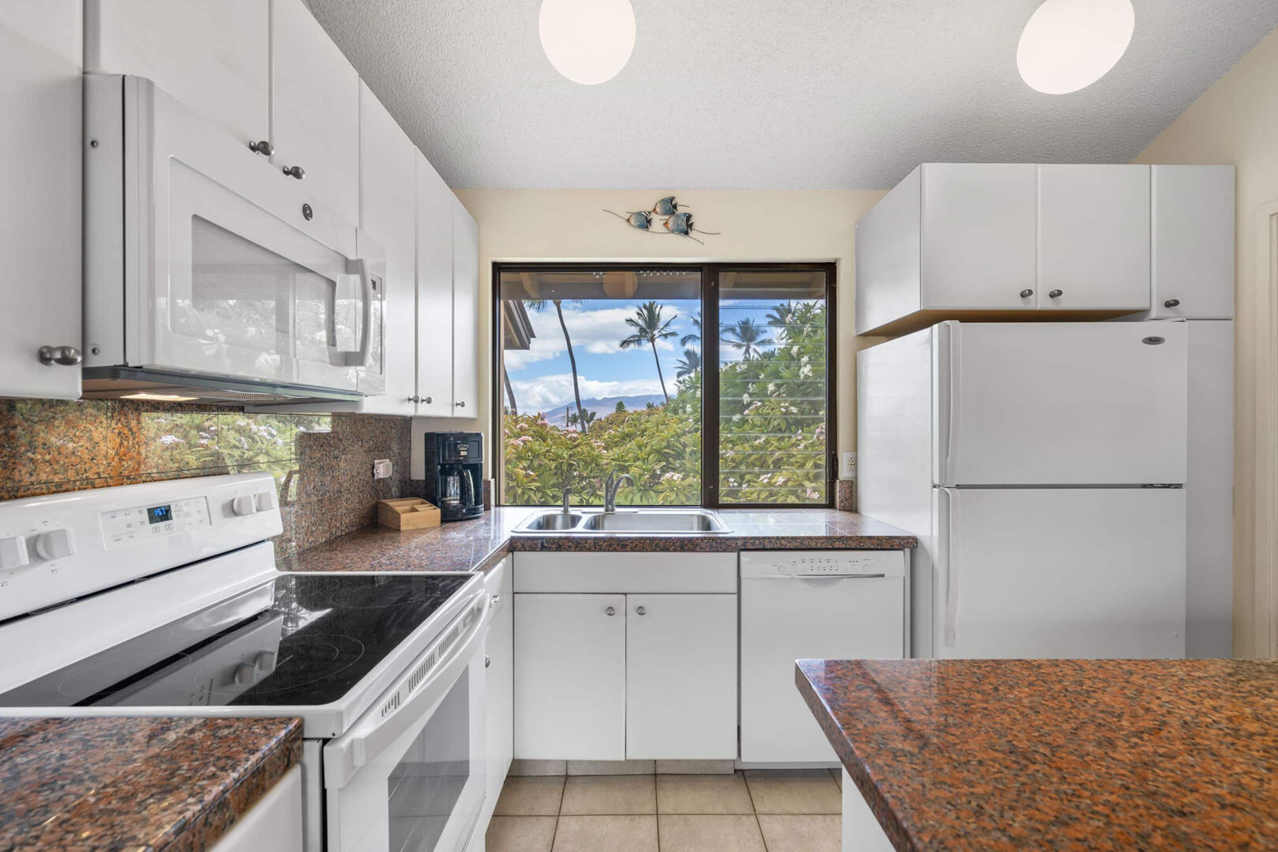 Condo in Kihei · ★4.67 · 1 bedroom · 2 beds · 2 private baths - Image 16
