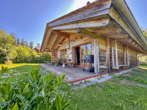 Wooden log cabin with sauna in Bavarian Forest