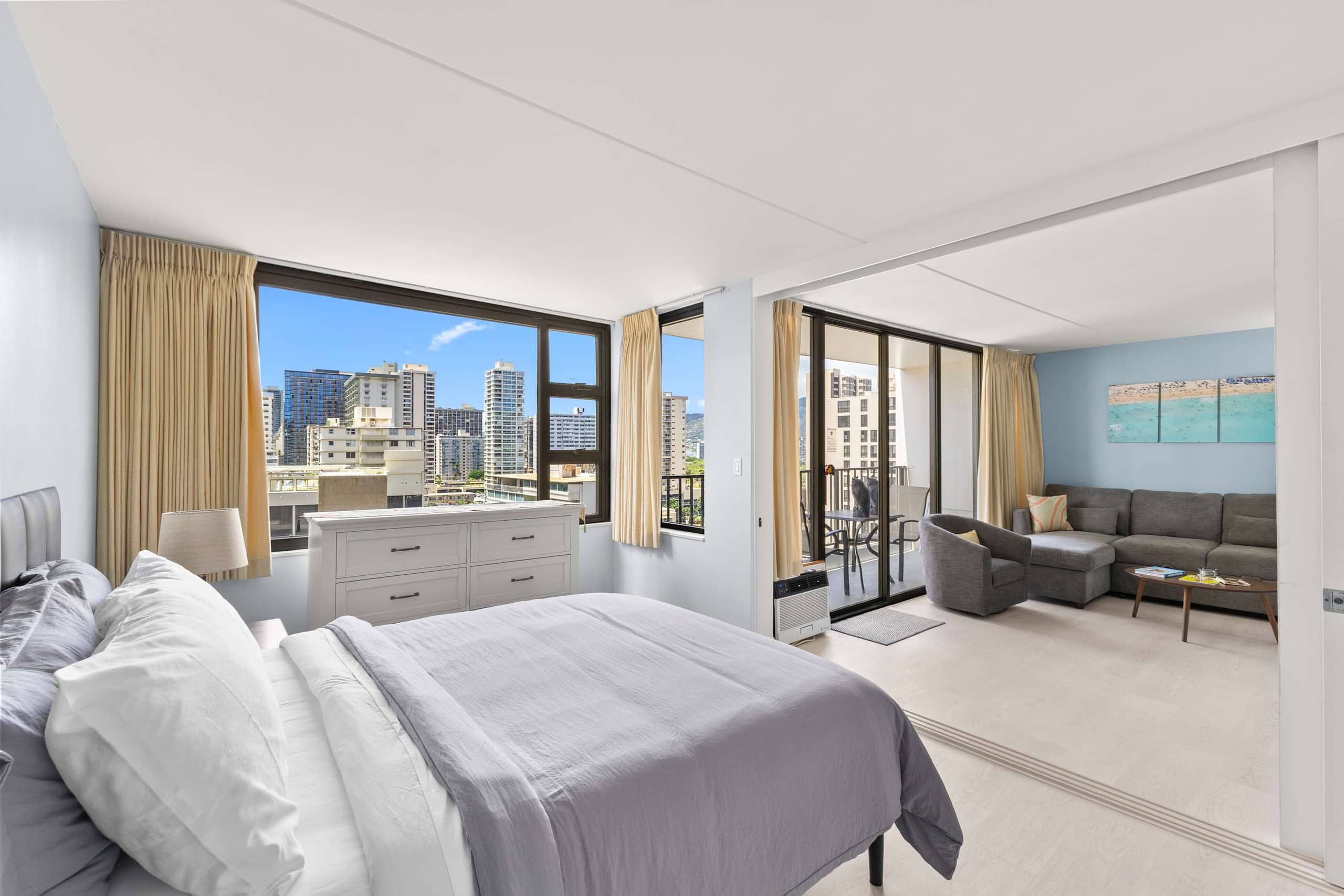 Waikiki Banyan 1BR – Newly Renovated + Parking - Image 9