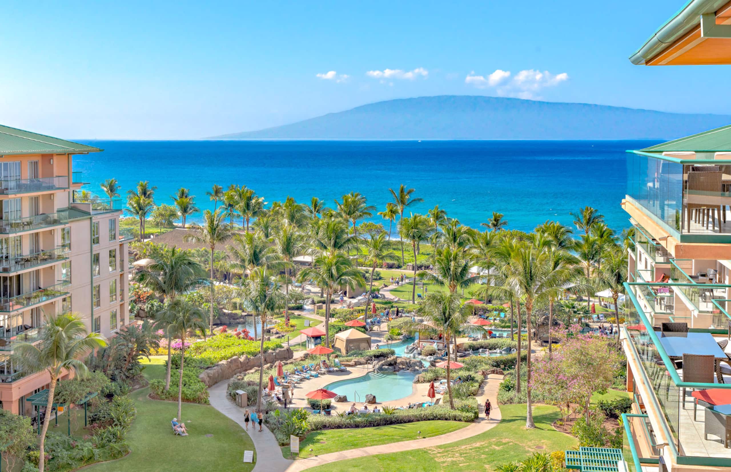 Condo in Lahaina · ★4.75 · Studio · 3 beds · 1 bath - Image 2