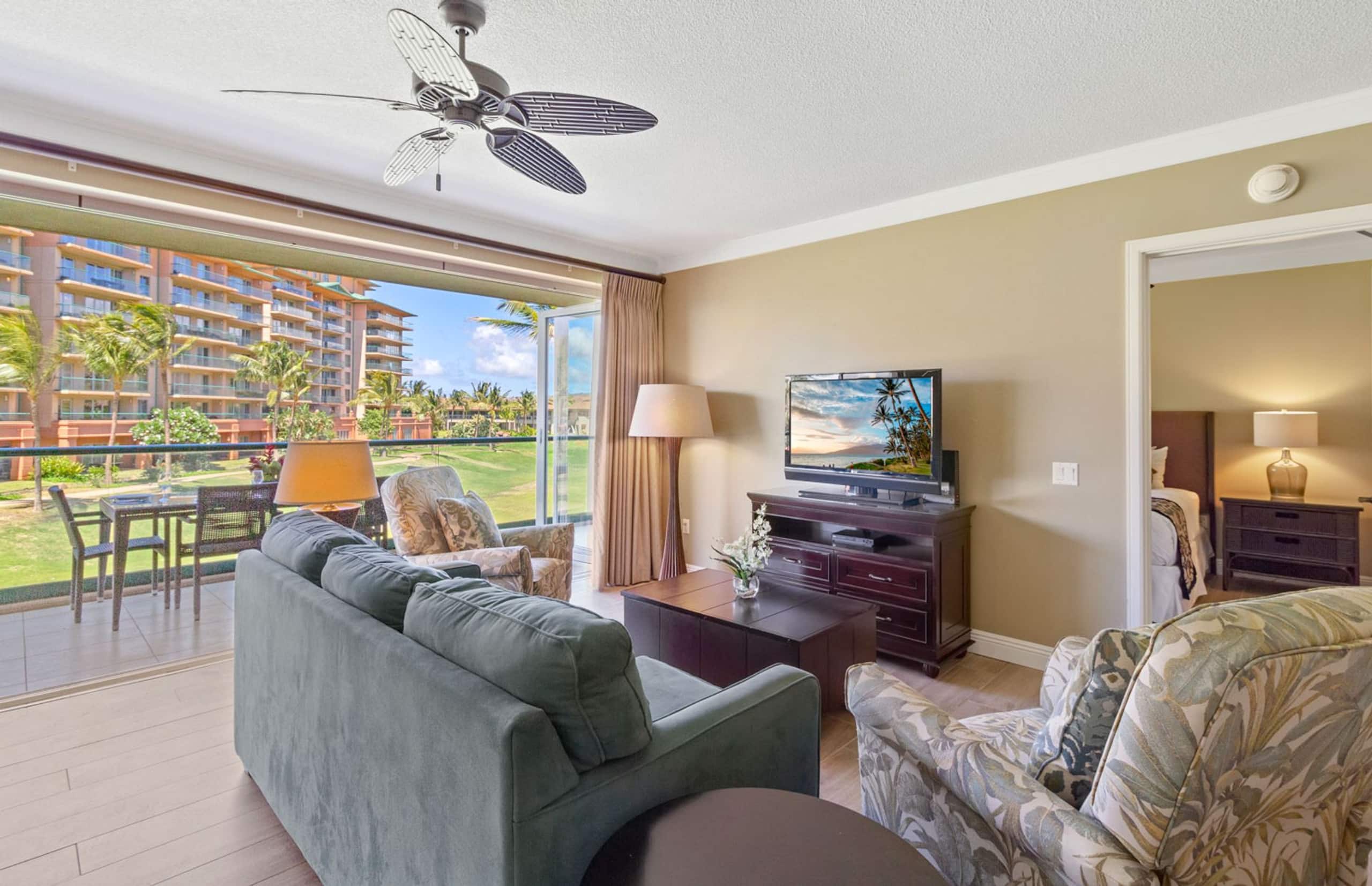 Condo in Lahaina · ★4.7 · 2 bedrooms · 3 beds · 2 baths - Image 10