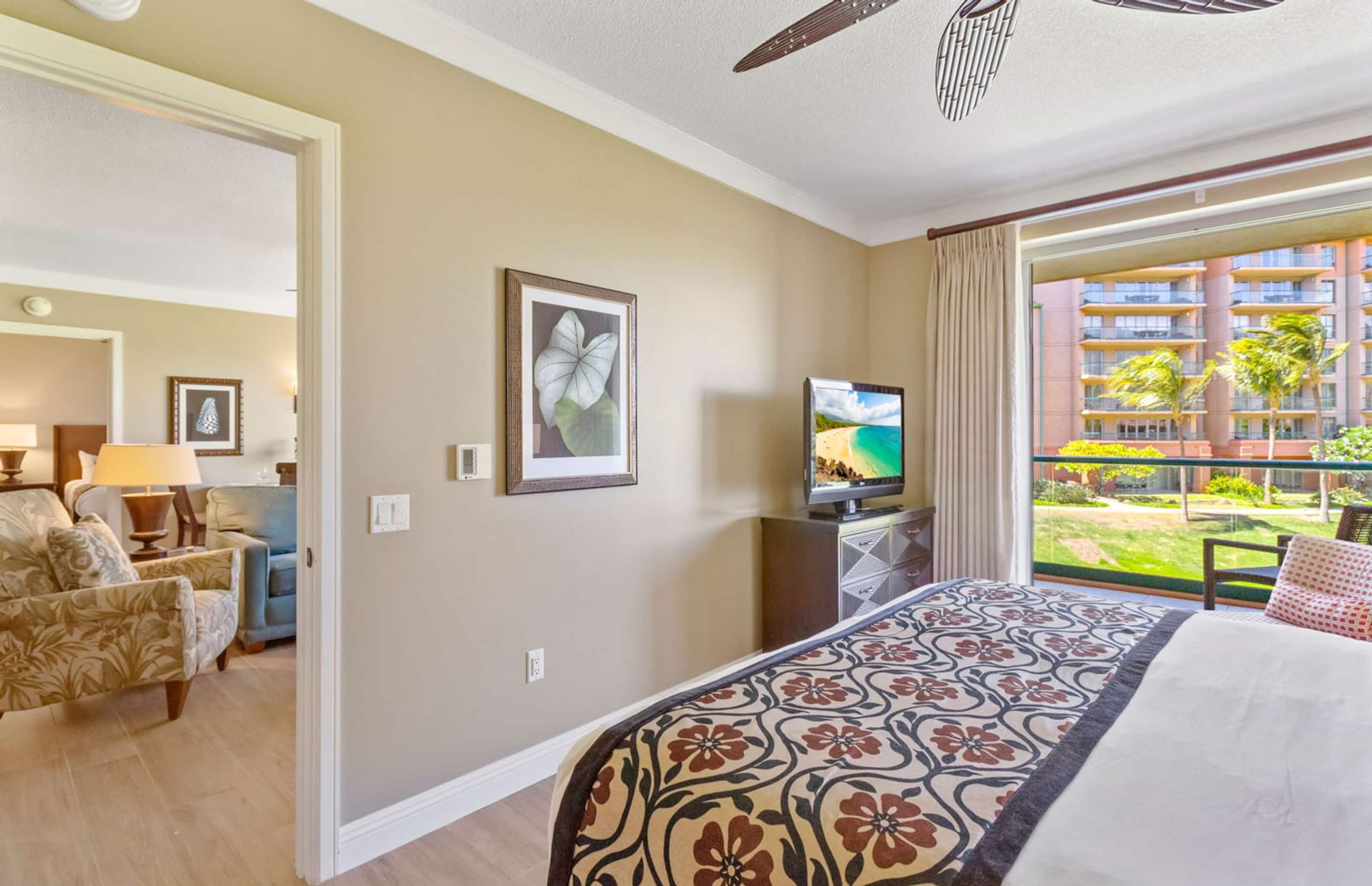 Condo in Lahaina · ★4.7 · 2 bedrooms · 3 beds · 2 baths - Image 15