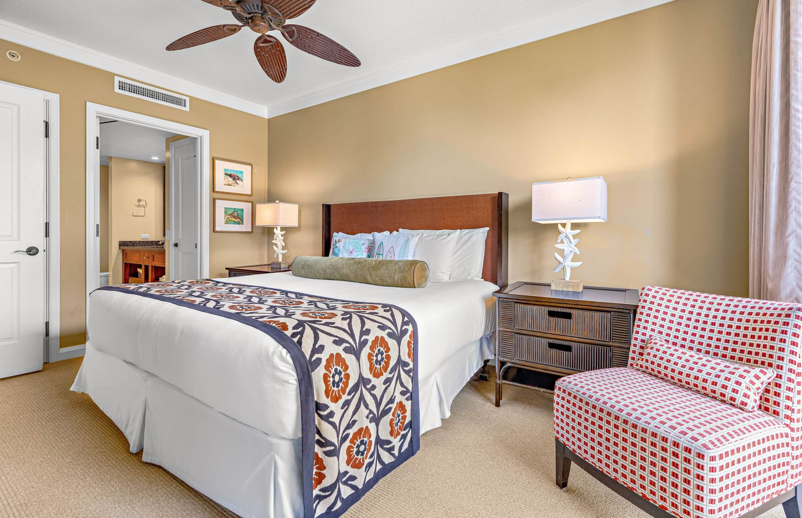 Condo in Lahaina · ★4.97 · 1 bedroom · 2 beds · 1 bath - Image 19
