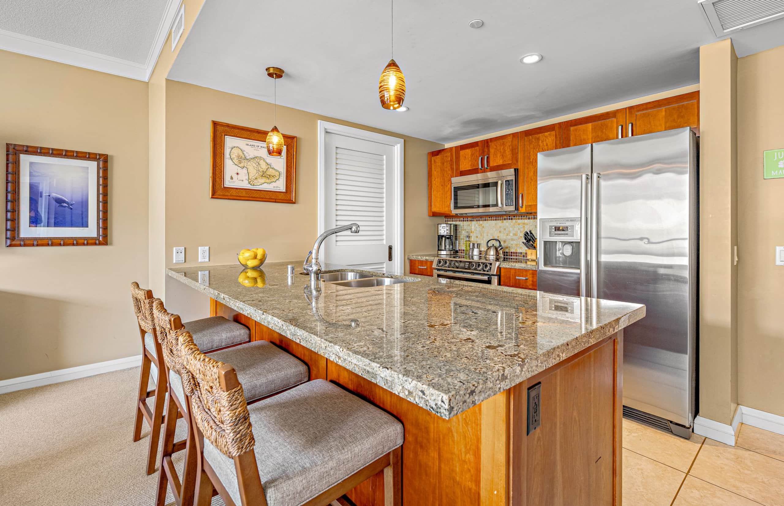 Condo in Lahaina · ★4.97 · 1 bedroom · 2 beds · 1 bath - Image 14