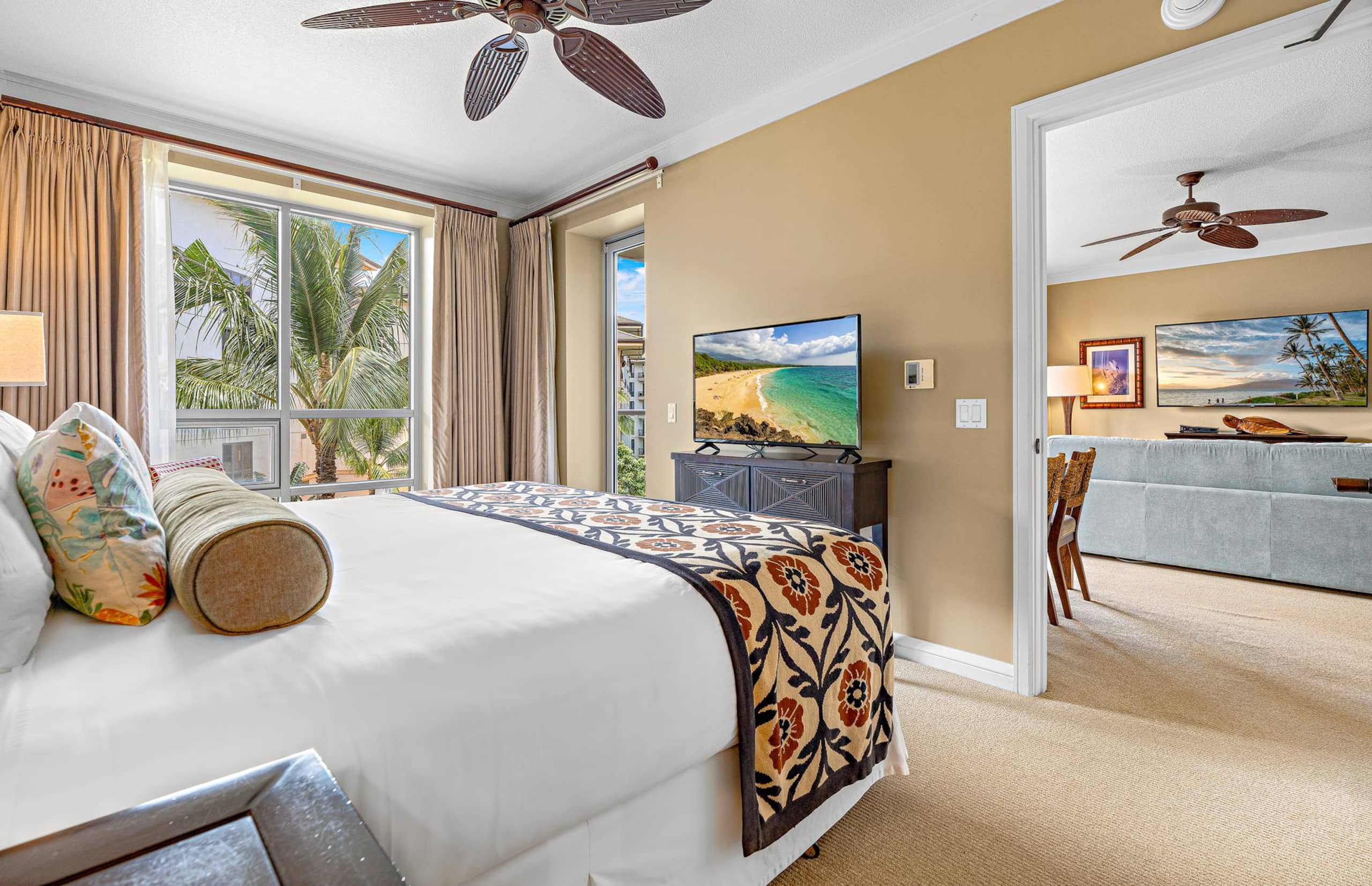 Condo in Lahaina · ★4.97 · 1 bedroom · 2 beds · 1 bath - Image 18