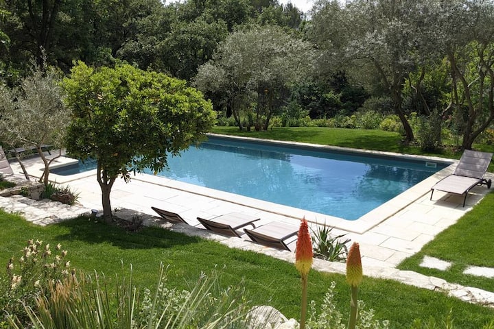 VILLA VOGA- Luxury family holidays Aix-en-Provence