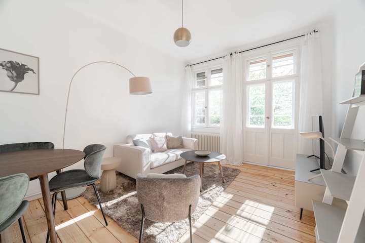 Charming 2-bedroom Apartment In Neukölln - Berlin