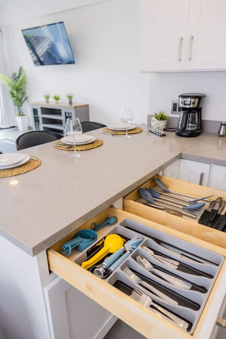 Modern Condo | Walk To Marina, Dining & Nightlife - Cabo San Lucas